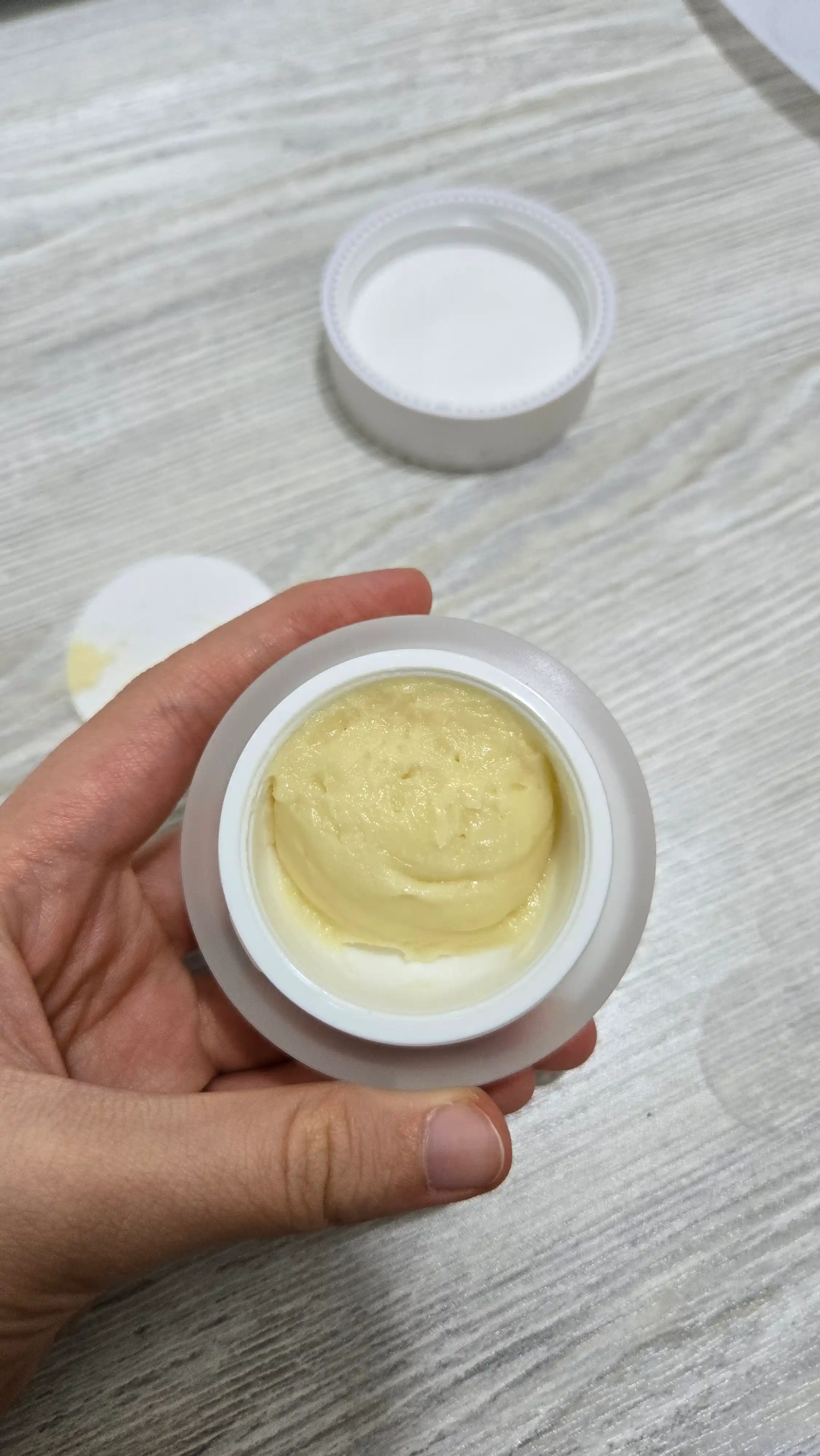 Remuver krem Dlux Professional "Cashemire yogurt", 15 g