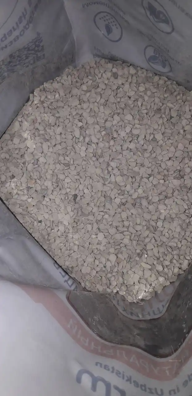 Mushuklar uchun to‘ldiruvchi, bentonit 4,5 litr/3 kg