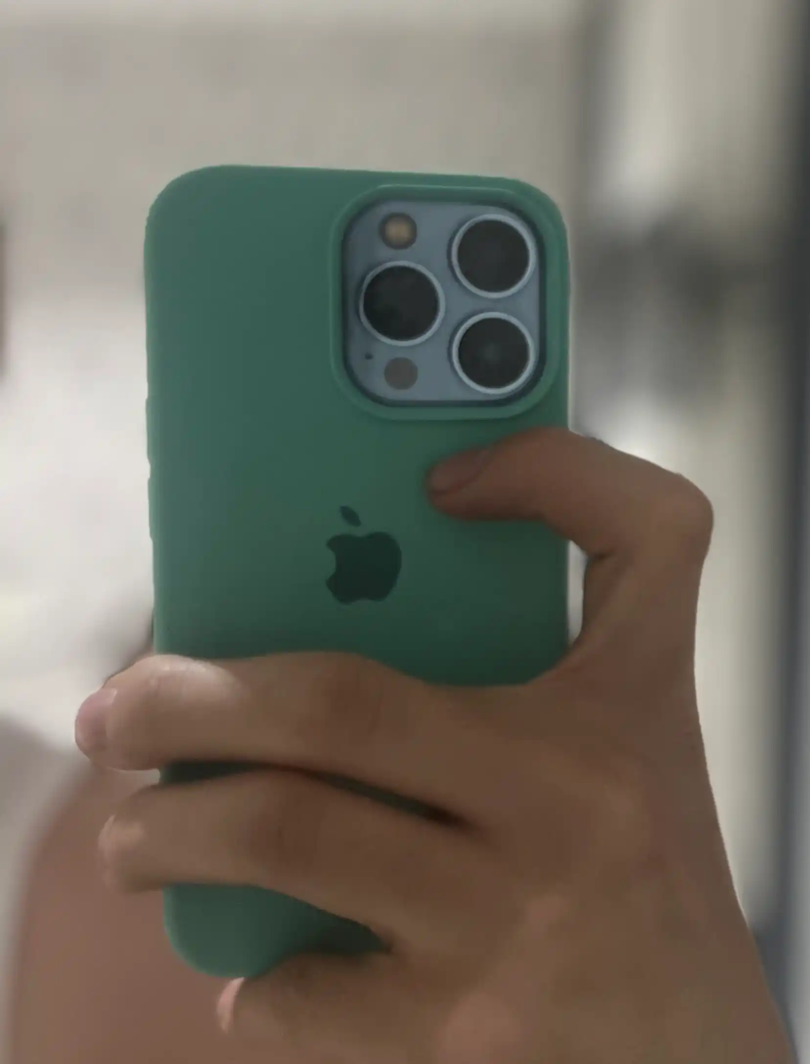 Чехол для iPhone 11, 12 , 13, 14, 15, Pro/Pro Max, силиконовый, ударостойкий
