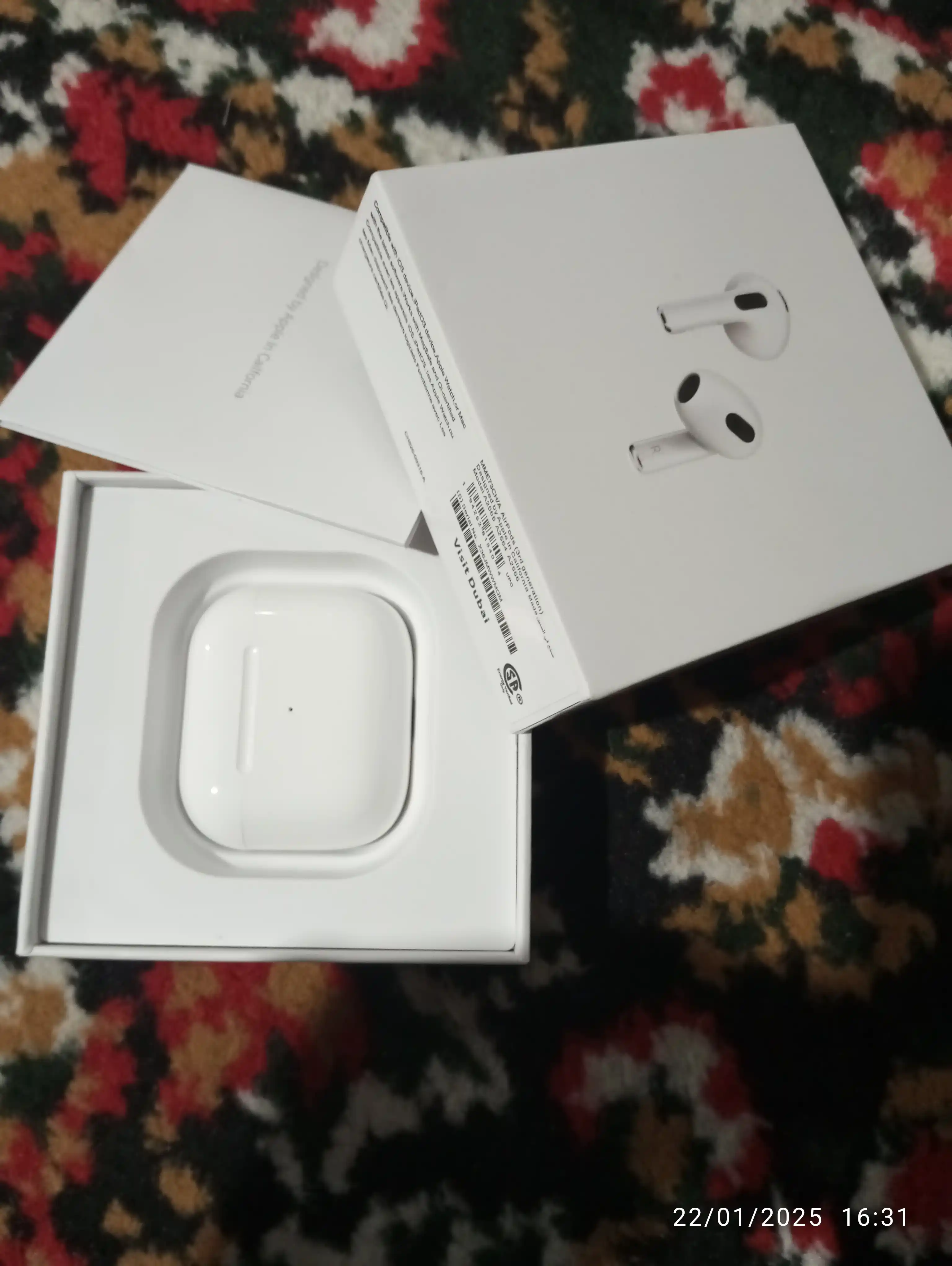 Simsiz quloqchinlar Pods 3, sensorli, iPhone va Android uchun mos keladi