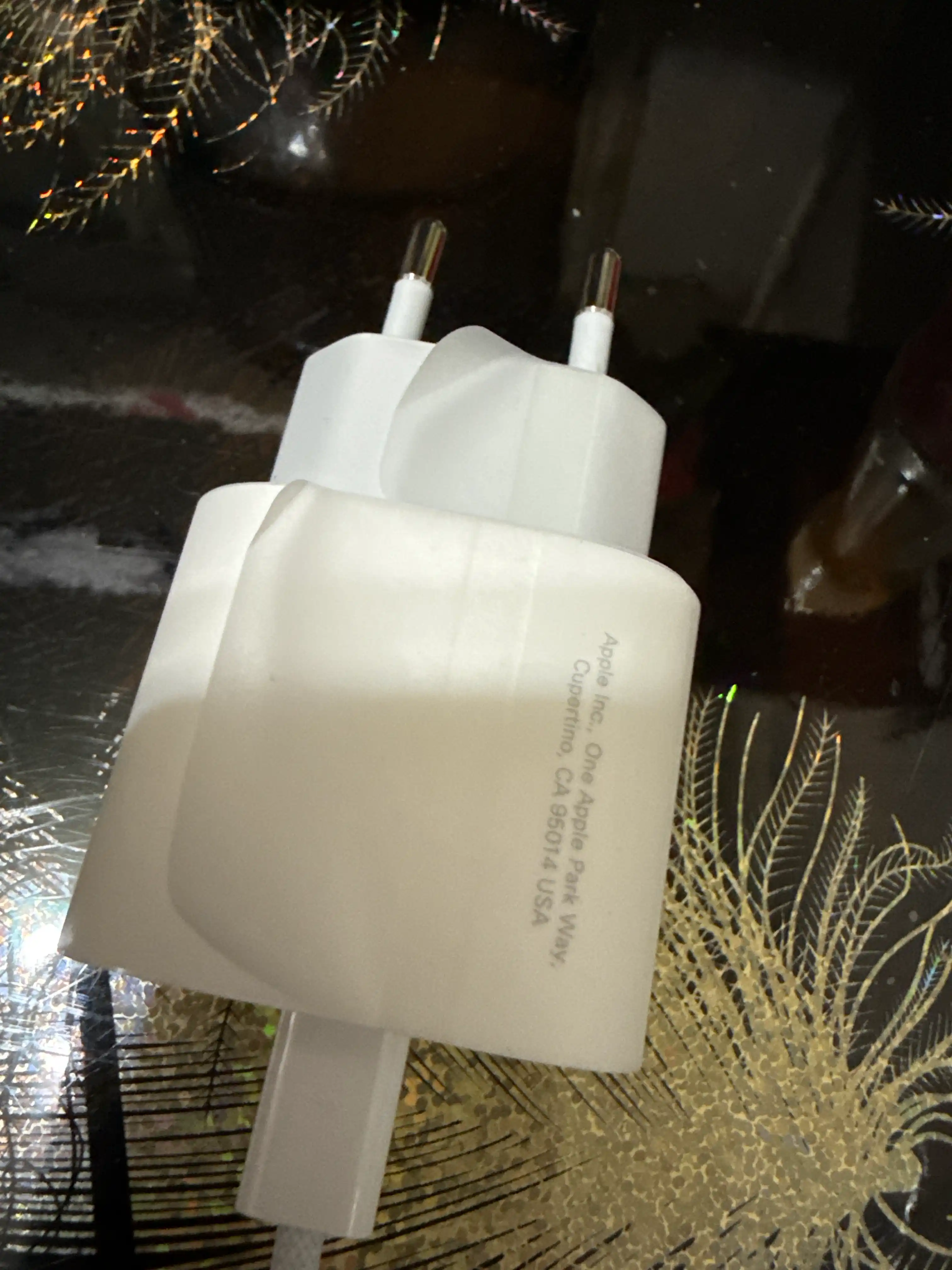 Зарядка Apple 20W, зарядное устройство Apple 2 pin, адаптер 20W, для iPhone, iPad