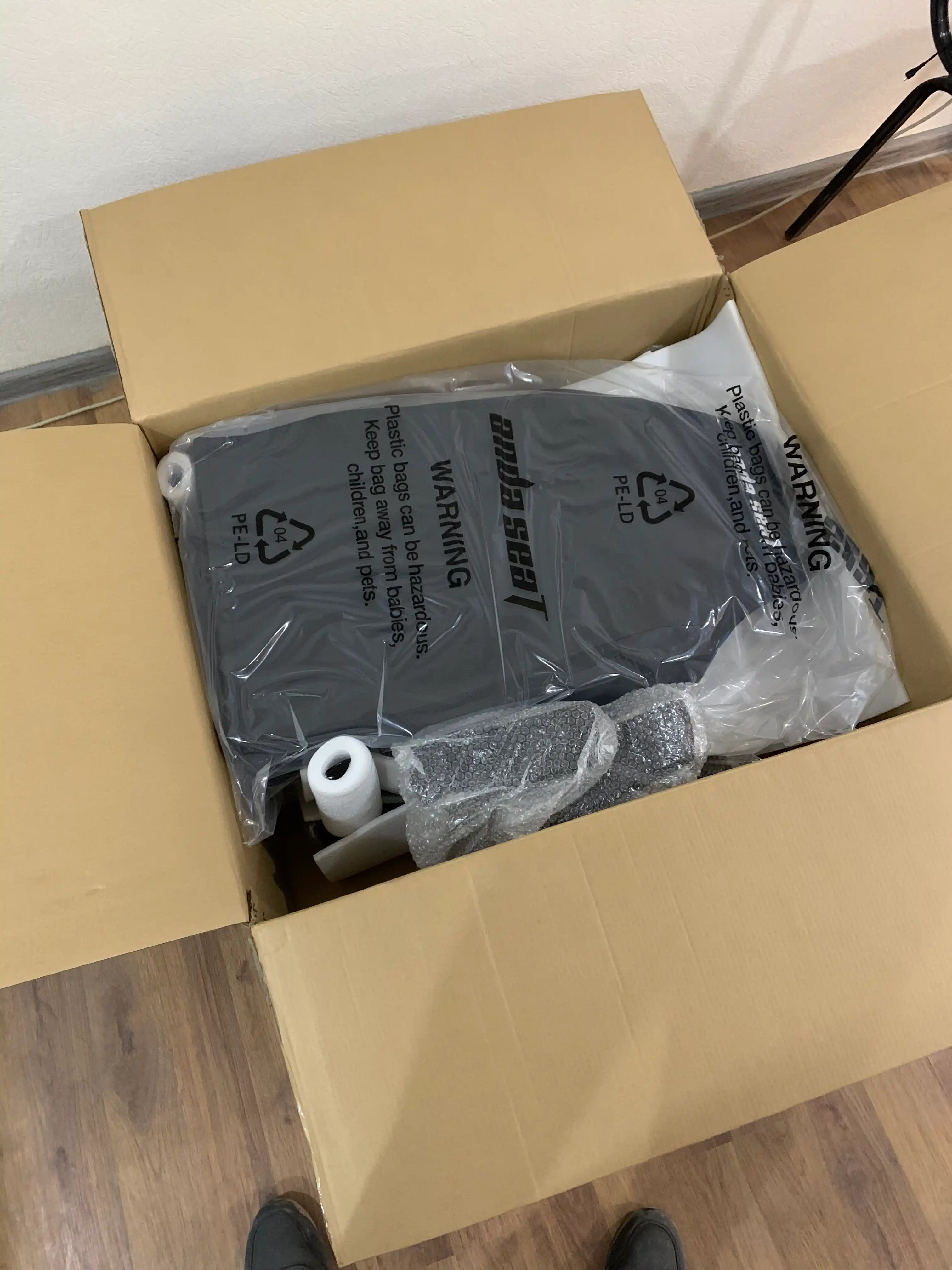 Kompyuter o'yin kreslosi Anda Seat Luna Size L