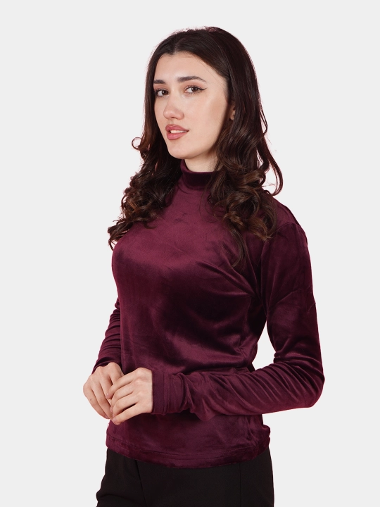 Ayollar uchun bluzka, uzun yengli