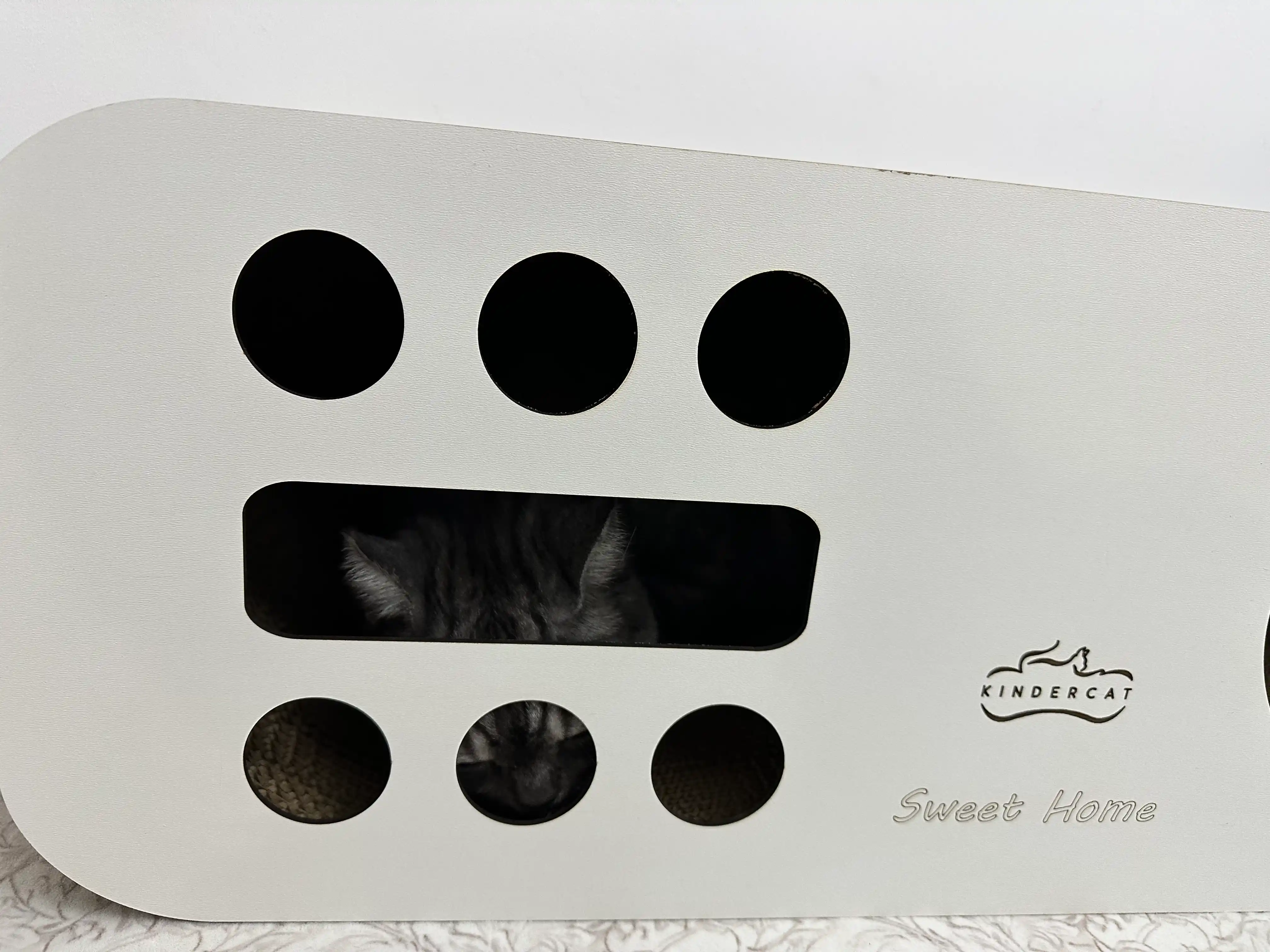 Mushuklar va mushukchalar uchun 3x1 karton tirnoqcha, Home KinderCat