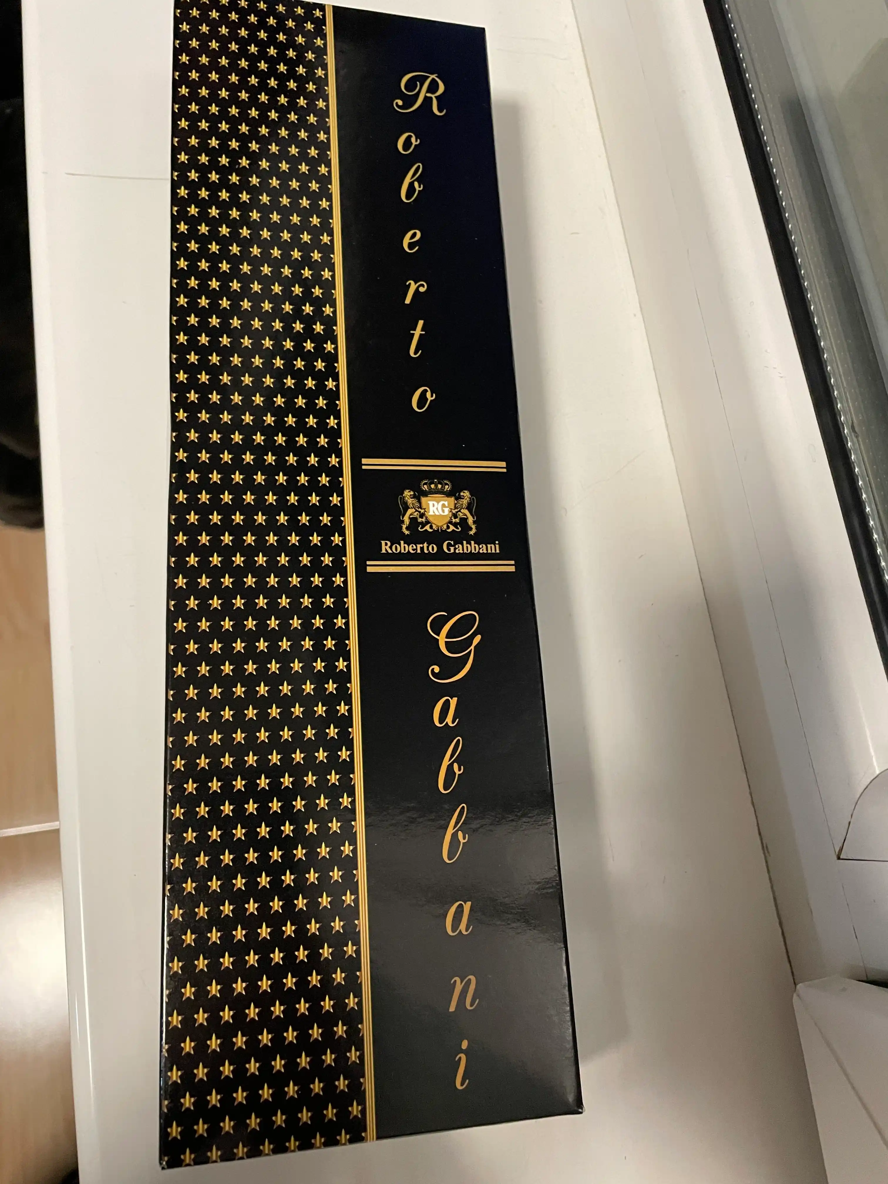 Galstuk erkaklar uchun aksessuar klassik