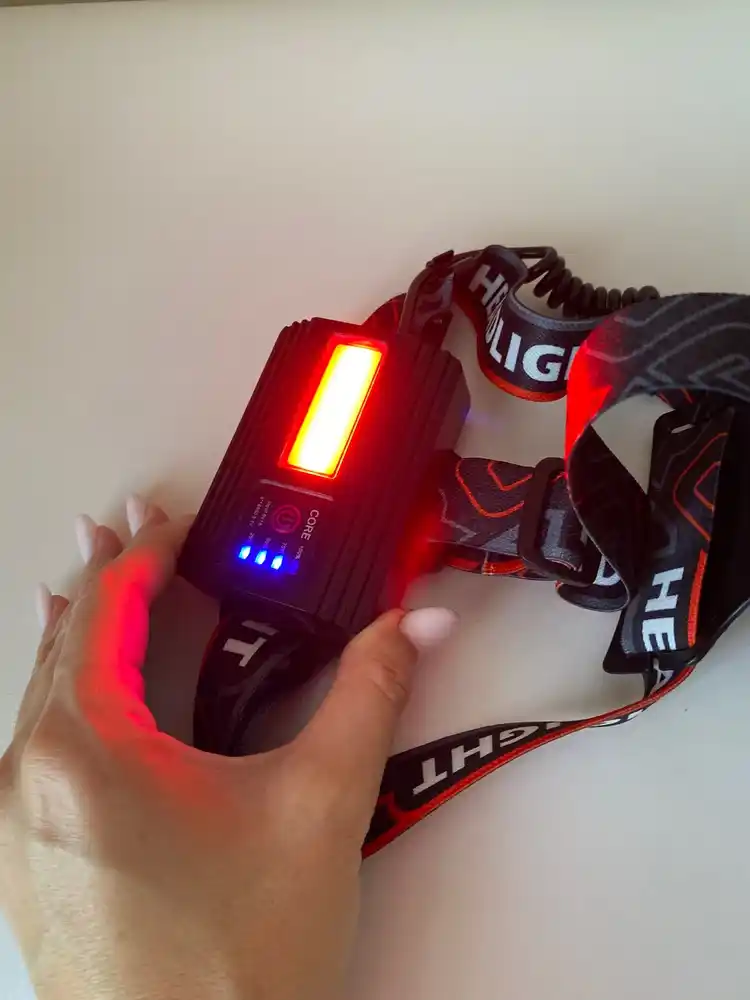 Bosh fonar, 3 ta 18650 akkumulyator bilan, orqa fonar, 7 rejim va PowerBank funksiyasi