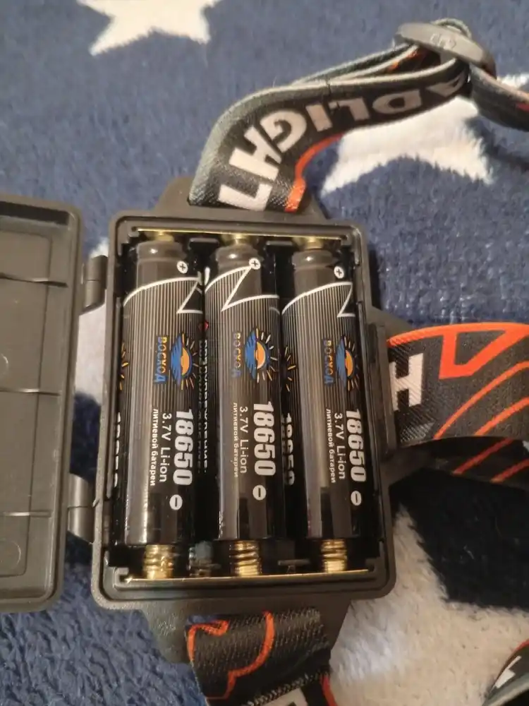 Bosh fonar, 3 ta 18650 akkumulyator bilan, orqa fonar, 7 rejim va PowerBank funksiyasi