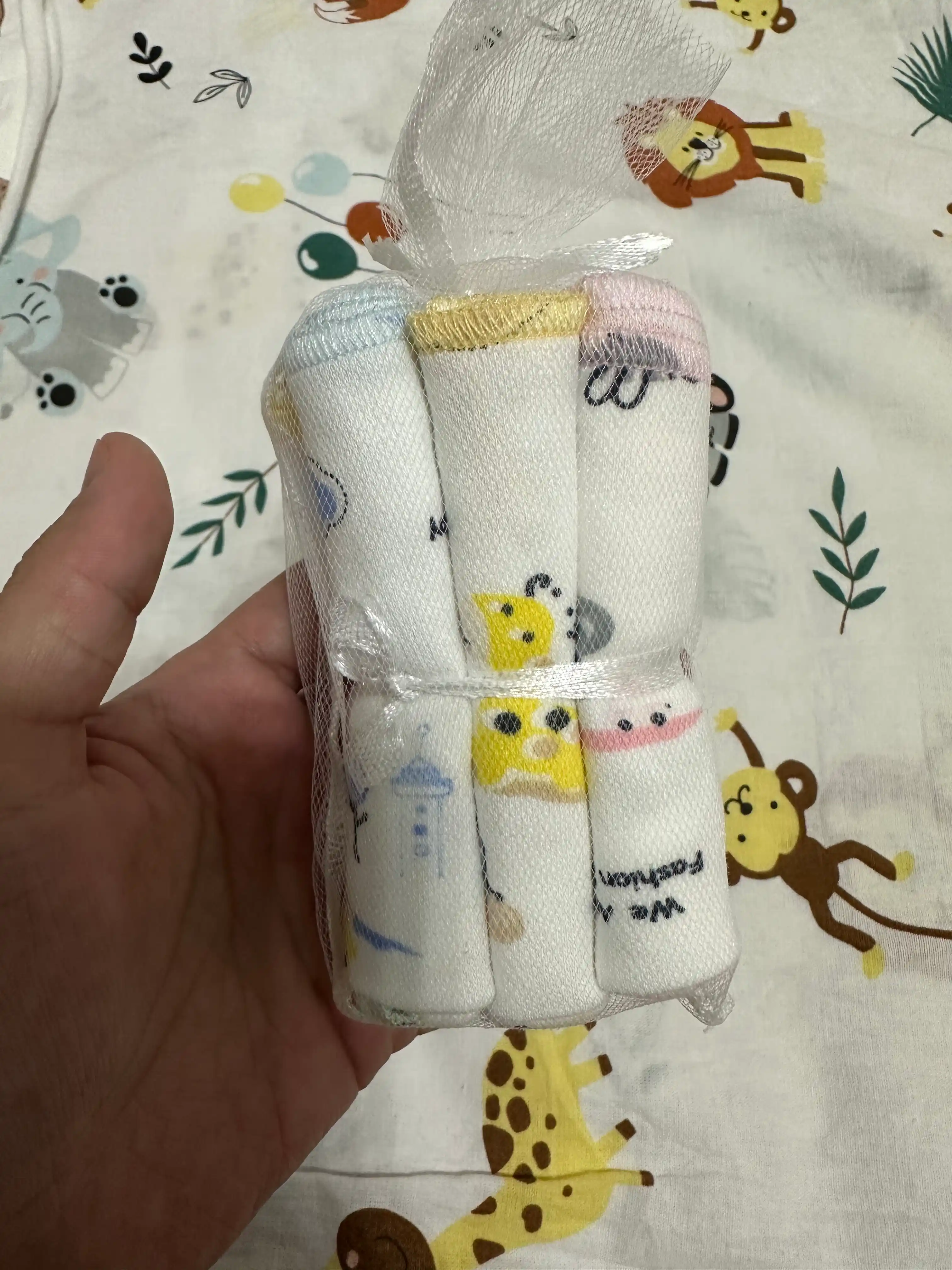 Yangi tugilgan chaqaloqlar uchun kop martalik salfetkalar, dasrmol 100% XB mato, 6 dona