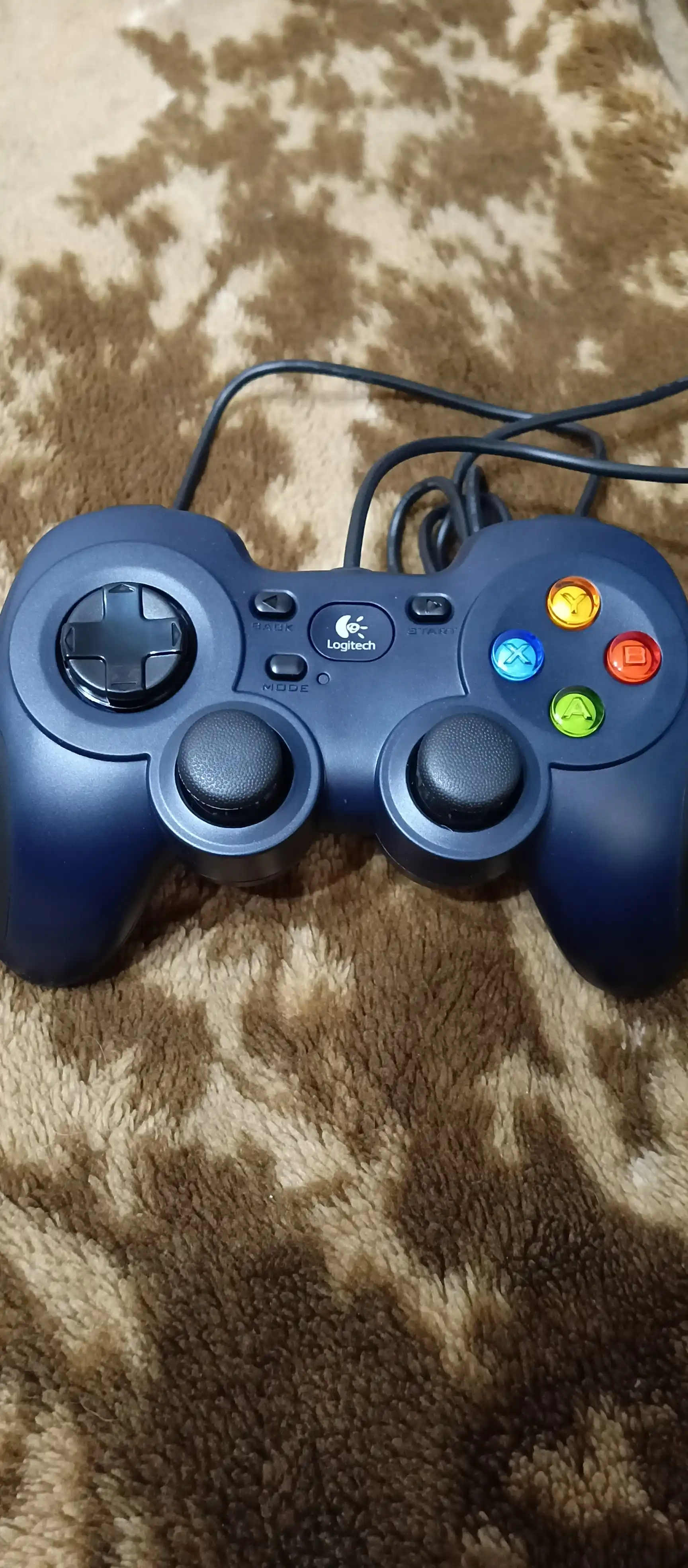 Logitech F310 simli geympad, joystick, kompyuter, noutbuk, Android TV