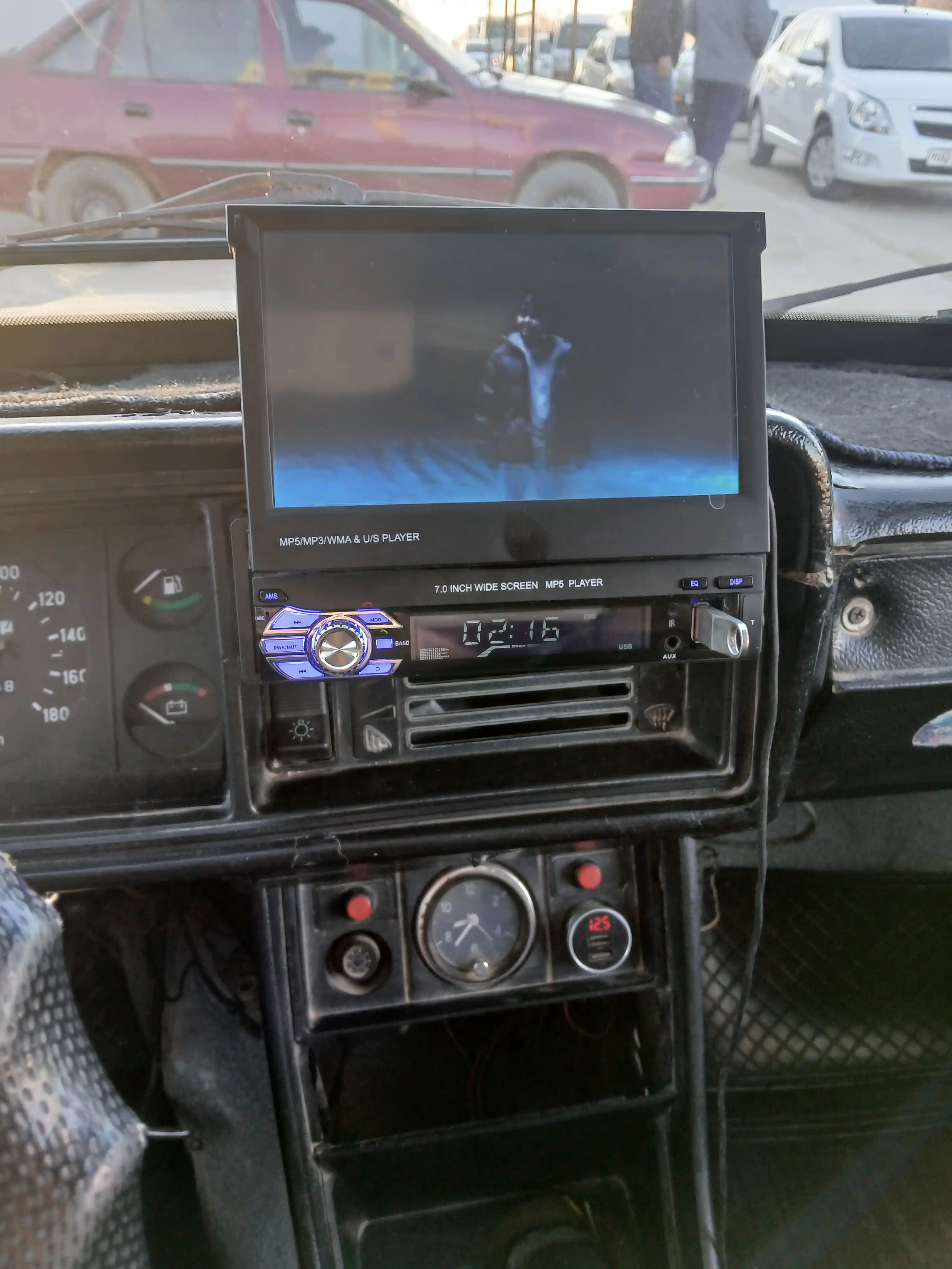 Автомагнитола 1 DIN, с выдвижным 7-дюймовым экраном, Bluetooth, AUX, USB, TF карта