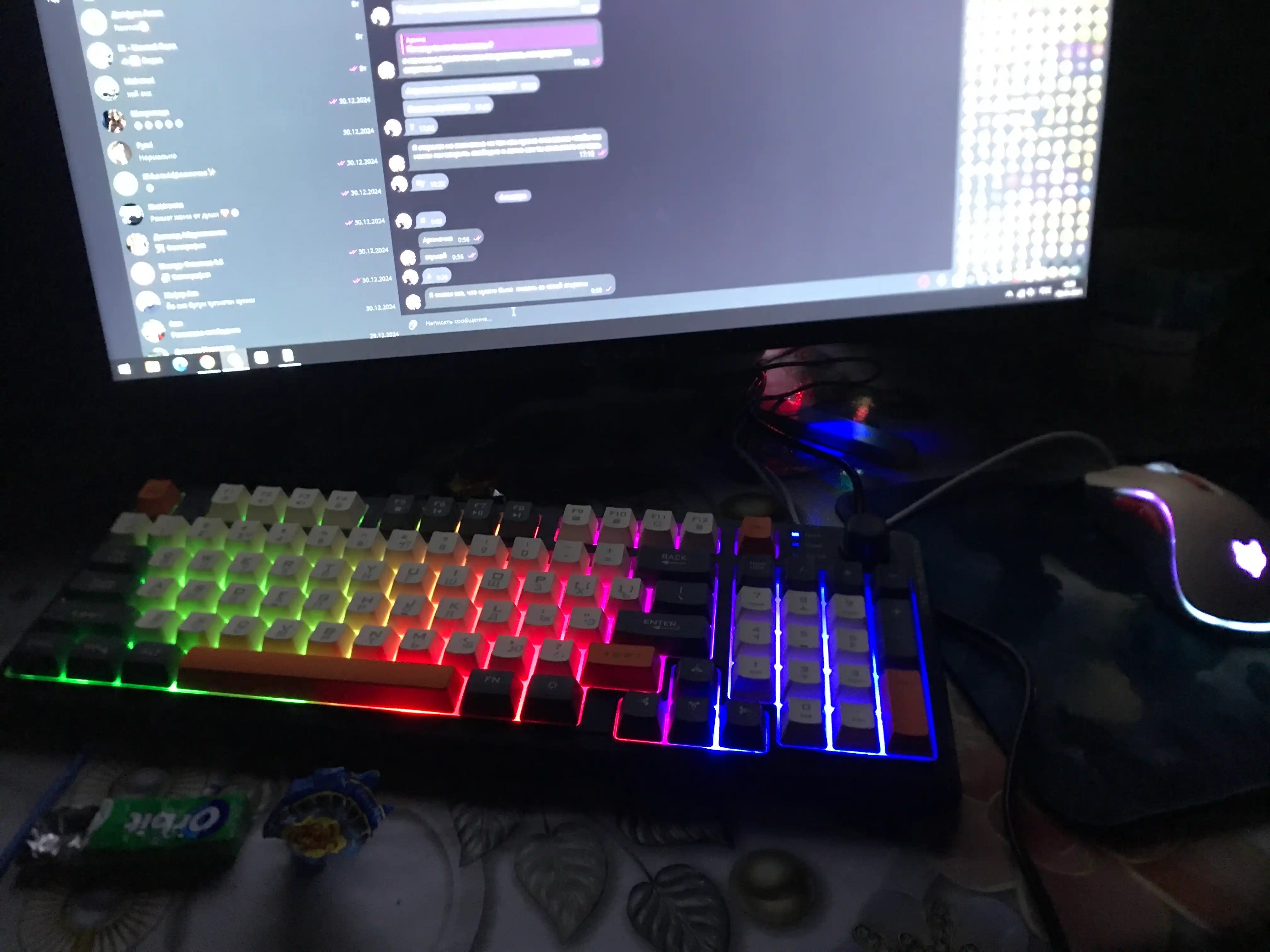 Игровая клавиатура с мышью K820, 94-клавишная, RGB-подсветка