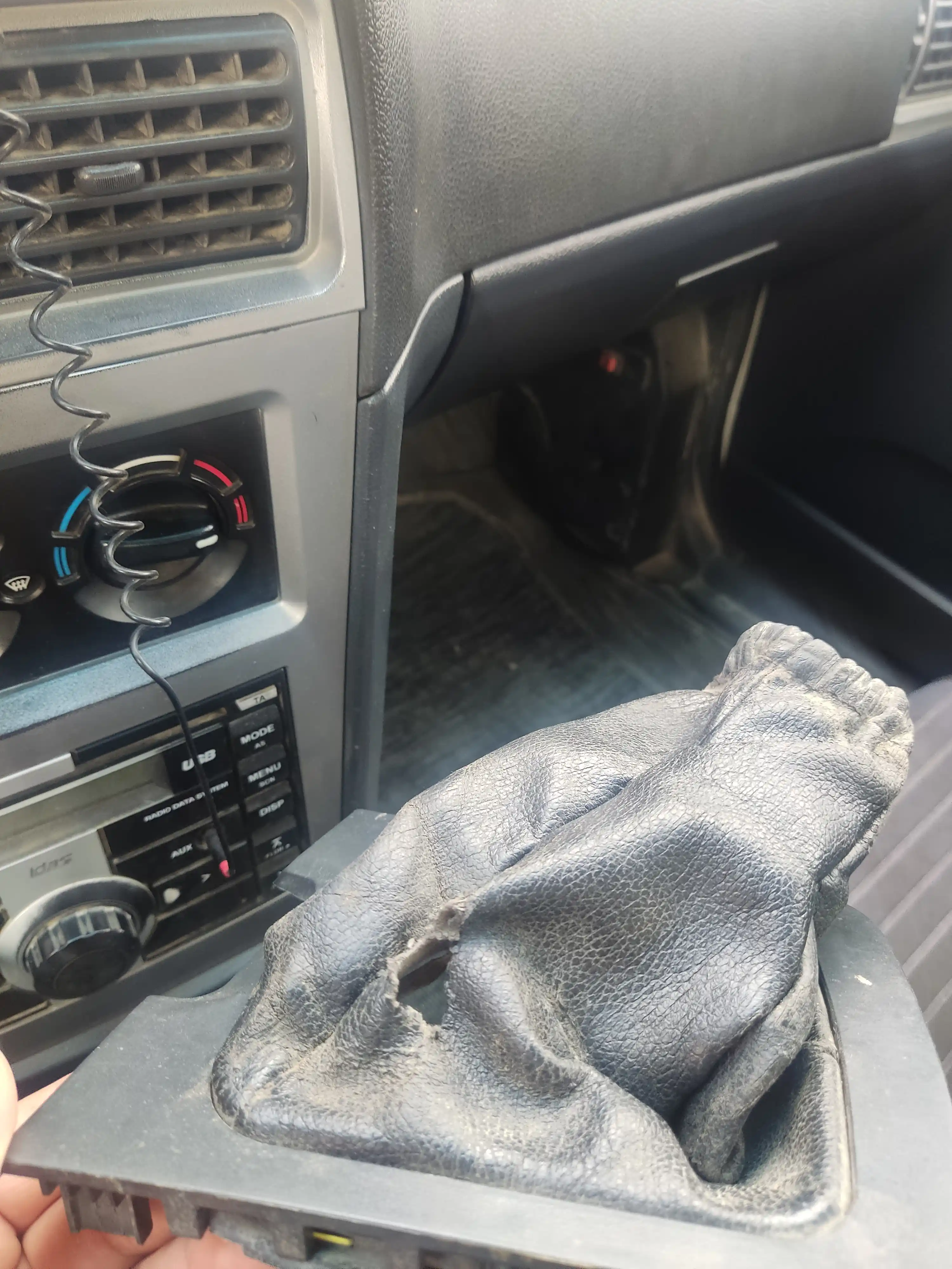Чехол для ручки рычага КПП Lacetti, Cobalt, Nexia 1 - 2 - 3, Matiz, Spark