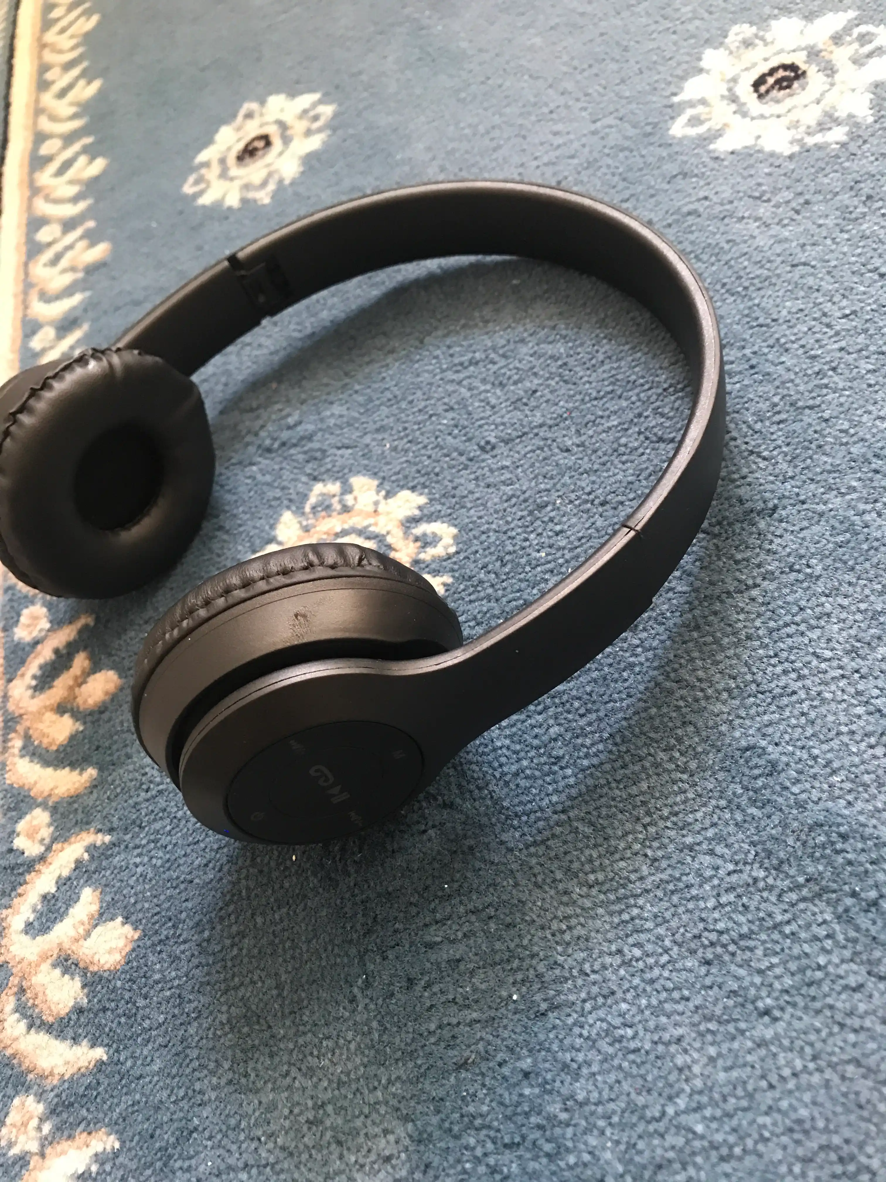 Simsiz quloqchinlar P47, Bluetooth 5.0, yig'iluvchan, mikrofon bilan, shovqinsiz
