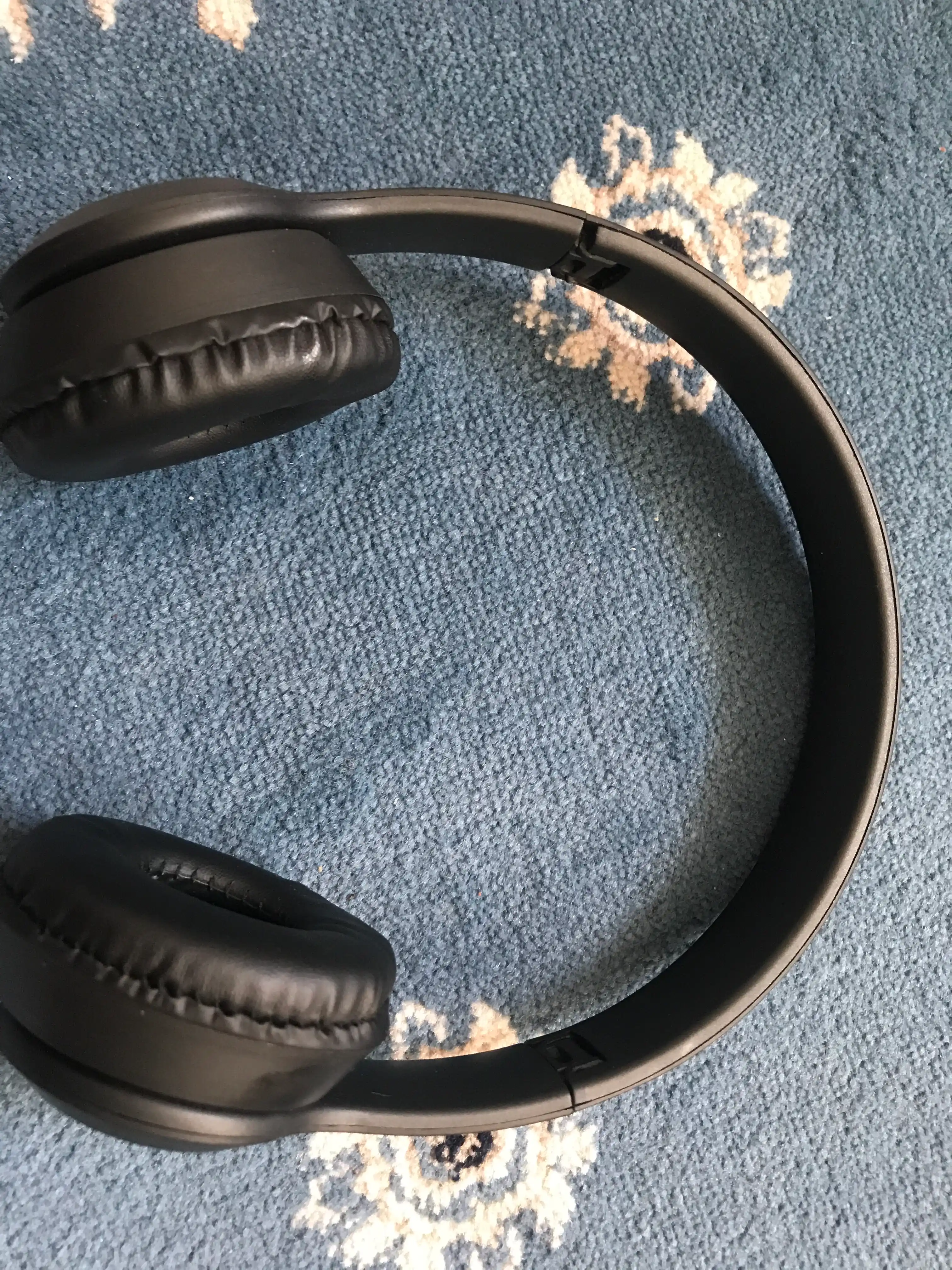 Simsiz quloqchinlar P47, Bluetooth 5.0, yig'iluvchan, mikrofon bilan, shovqinsiz