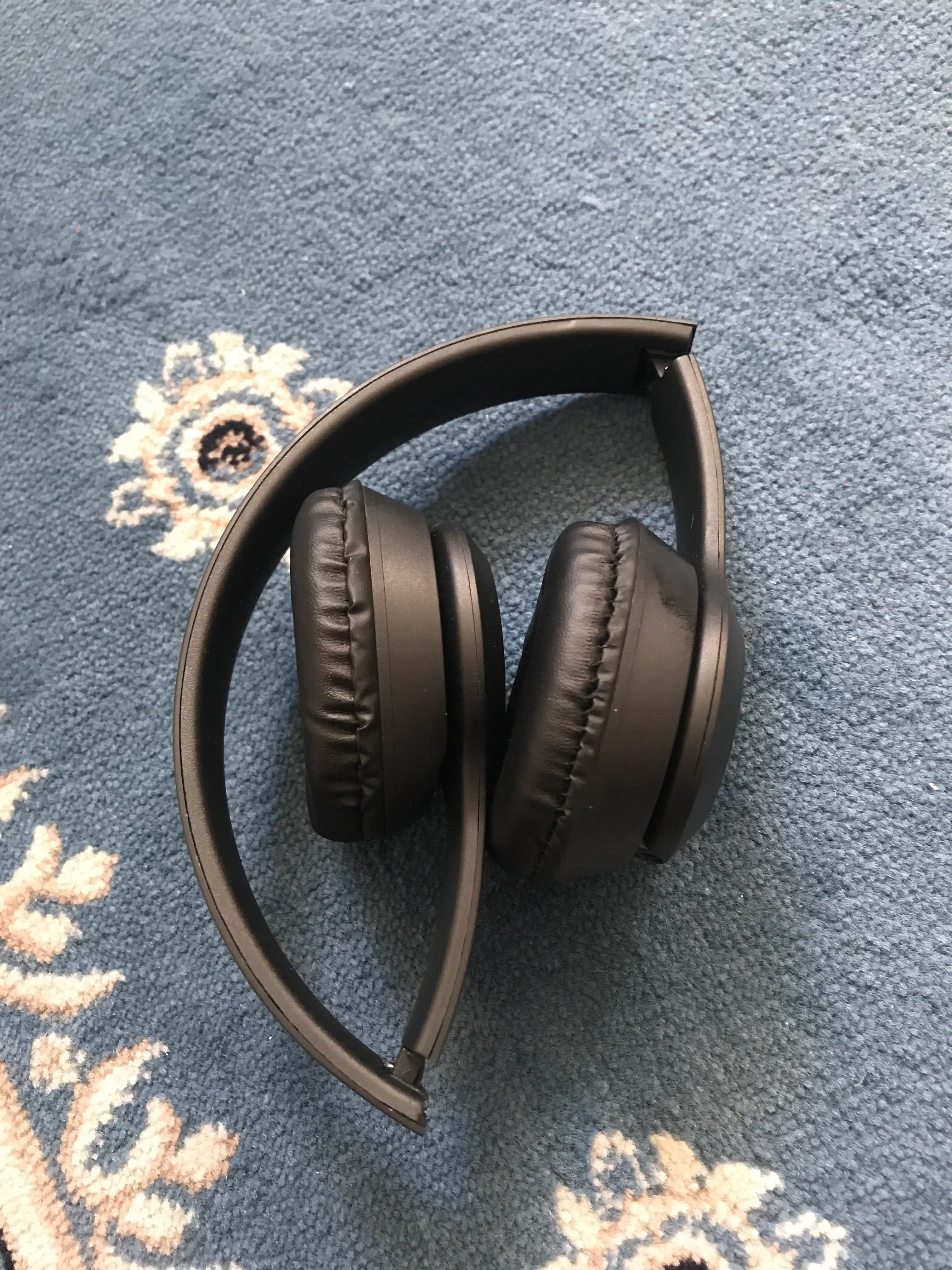 Simsiz quloqchinlar P47, Bluetooth 5.0, yig'iluvchan, mikrofon bilan, shovqinsiz