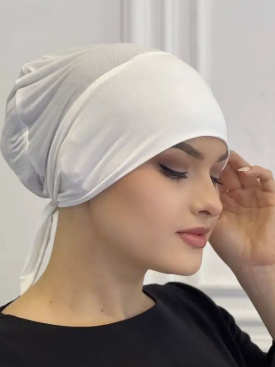 Ayollar uchun boni qalpoq, hijob ostida va ro'mol ostida, paxtadan