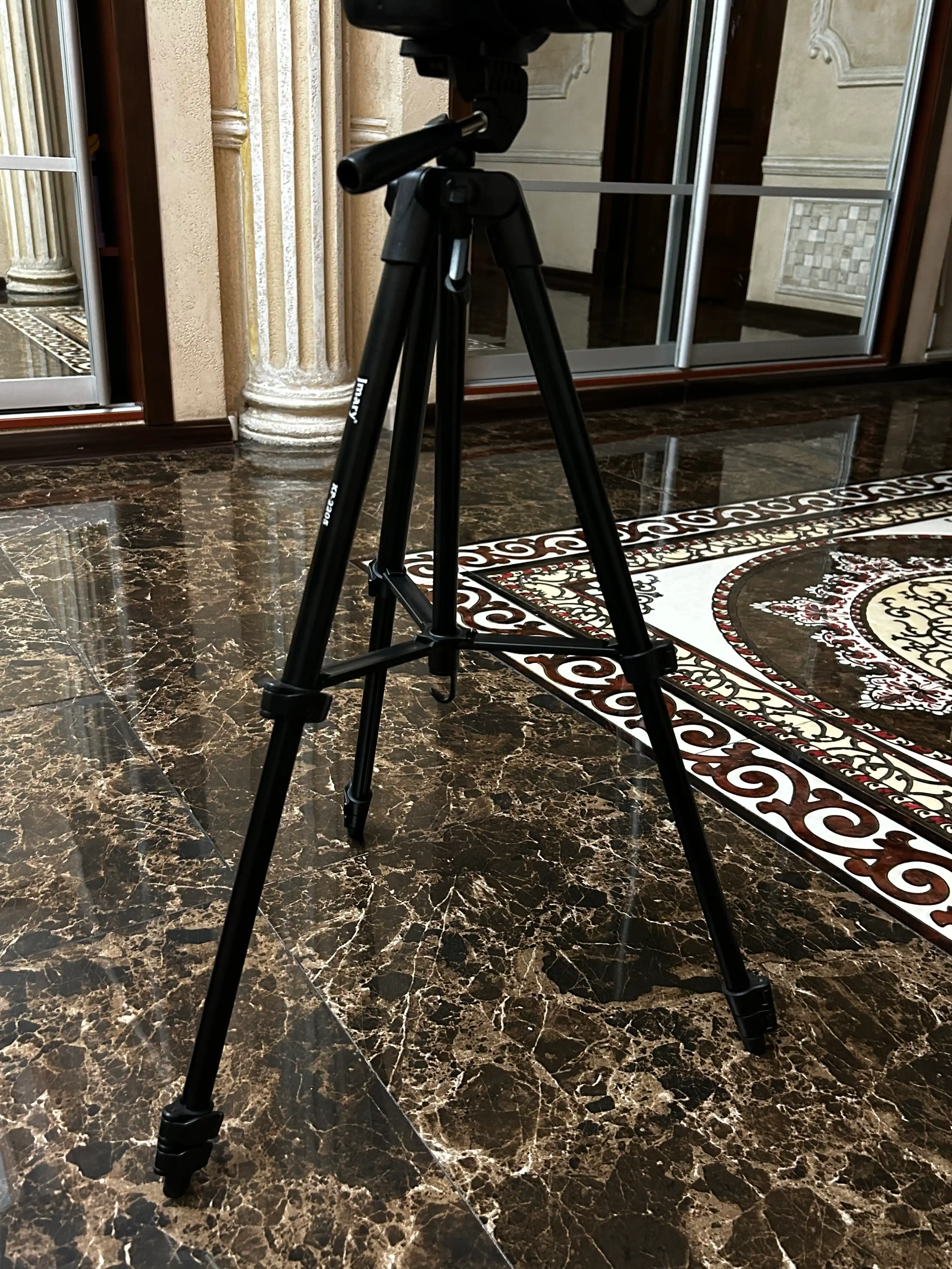 Professional shtativ, Jmary KP-2205, telefon va fotoapparat uchun, 134 cm