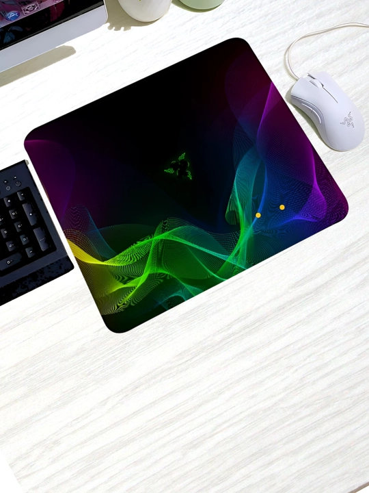 RAZER eSpors maxsus o‘yin gilamchasi, 300x250x2mm - 
