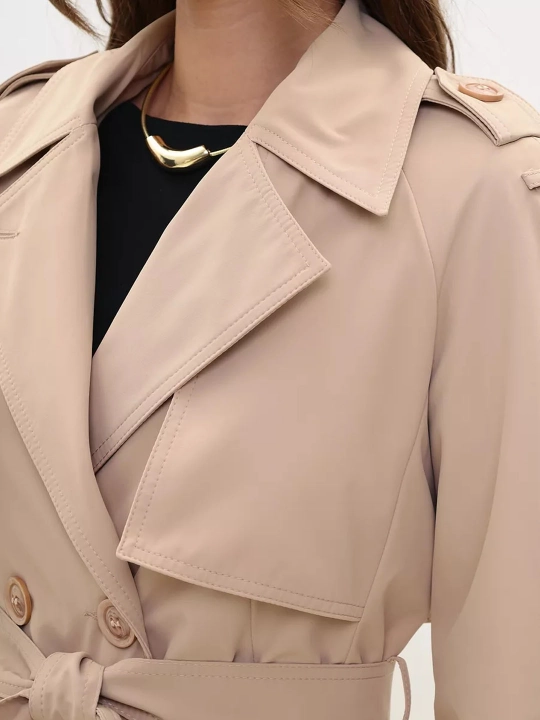 Ayollar trench plashi