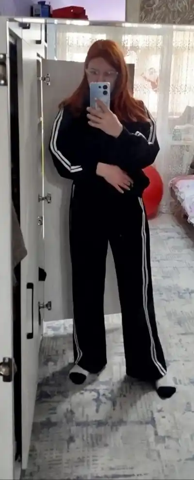 Ayollar uchun sport kostyumi, yozgi kiym, dvoyka, ikki qismli kiym, ayollar sport kiyimi