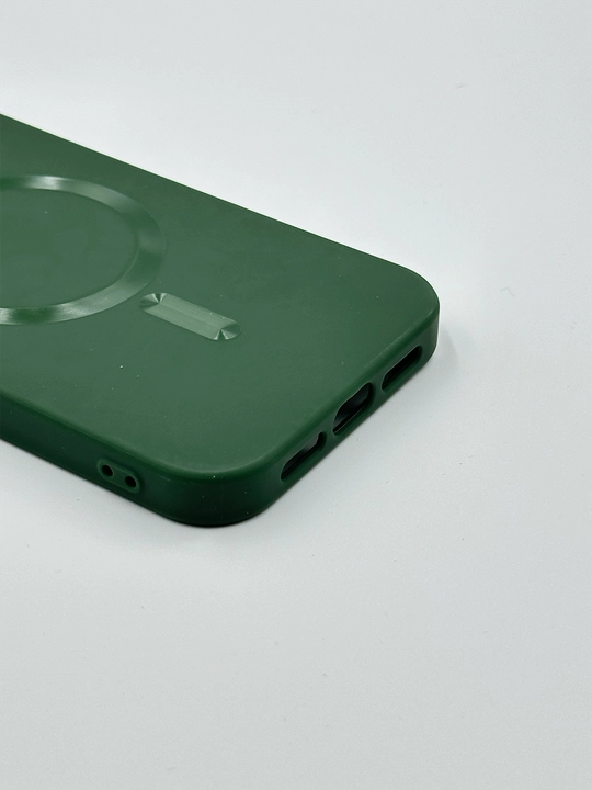 Чехол для iPhone XR с поддержкой MagSafe,совместимый стелефонами в корпусе 15 Pro и 16 Pro