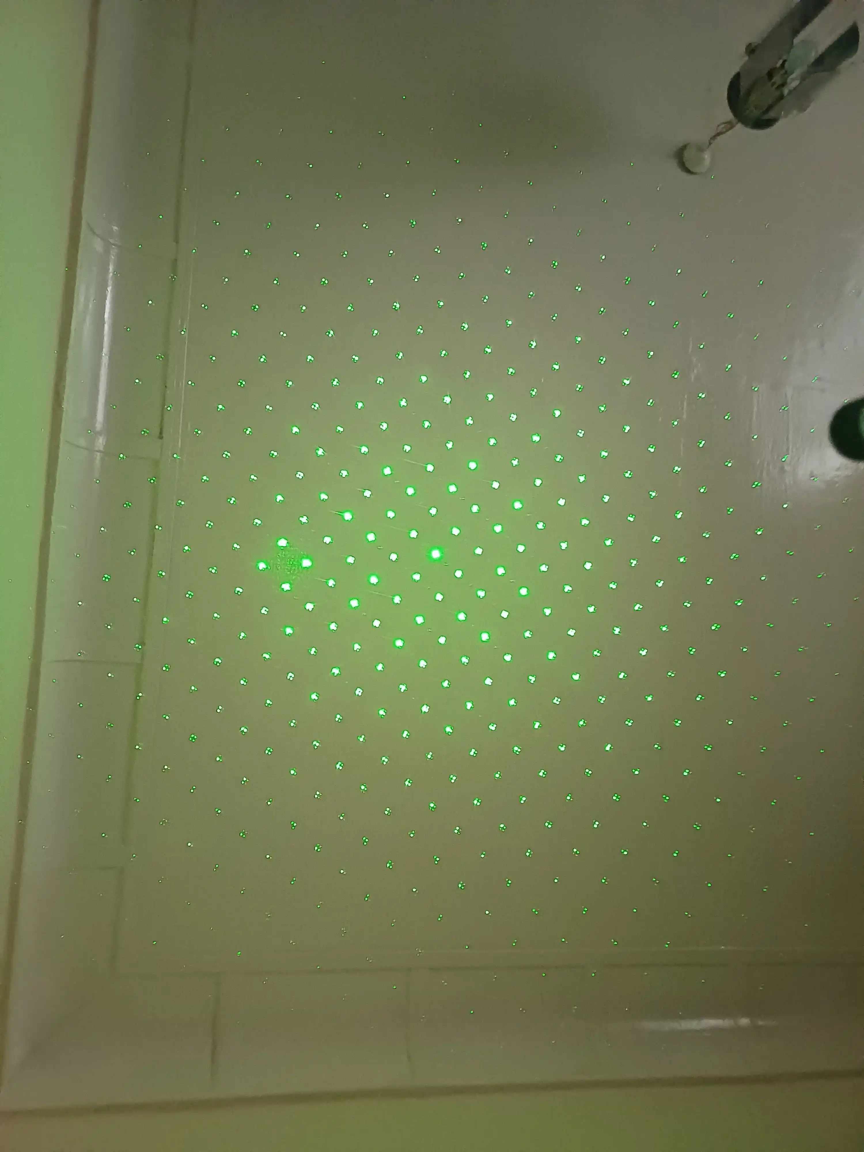 Зеленая лазерная указка Laser Pointer 303