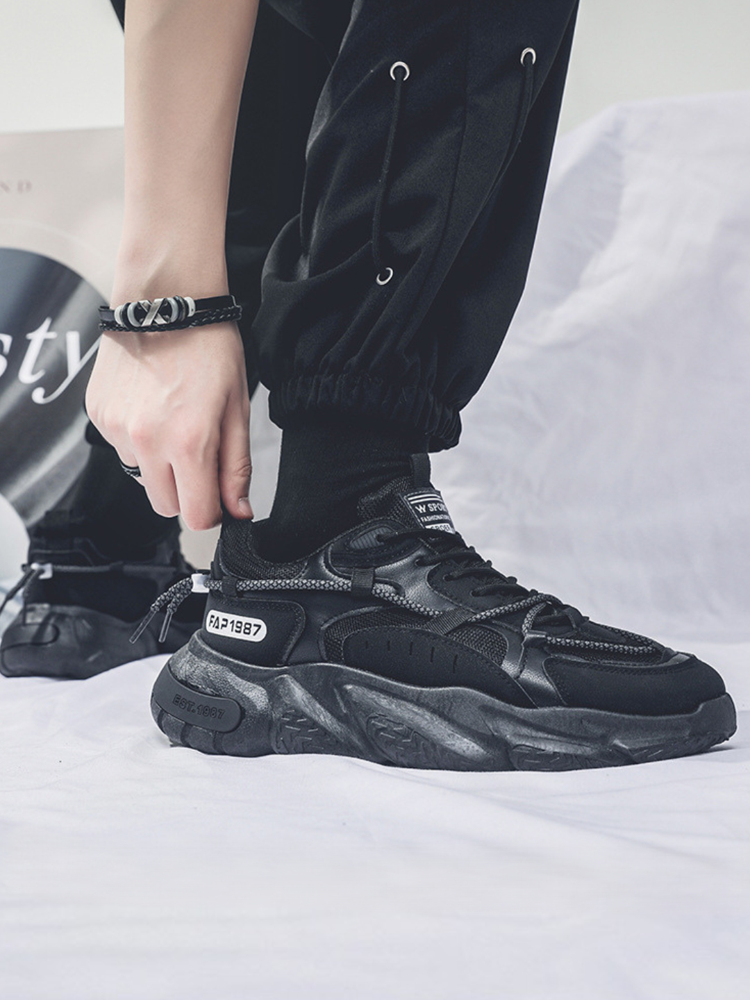 Yalangoch suzish yashirin video