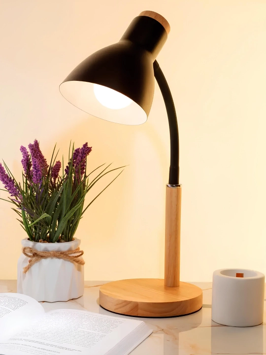 Yog'och tayanchli zamonaviy uslubdagi stol lampa  pushti,oq va qora ranglarda - 