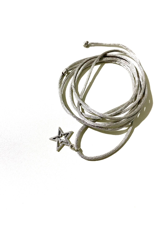 Choker yulduzchali shnur, braslet va choker ikkitasi birda
