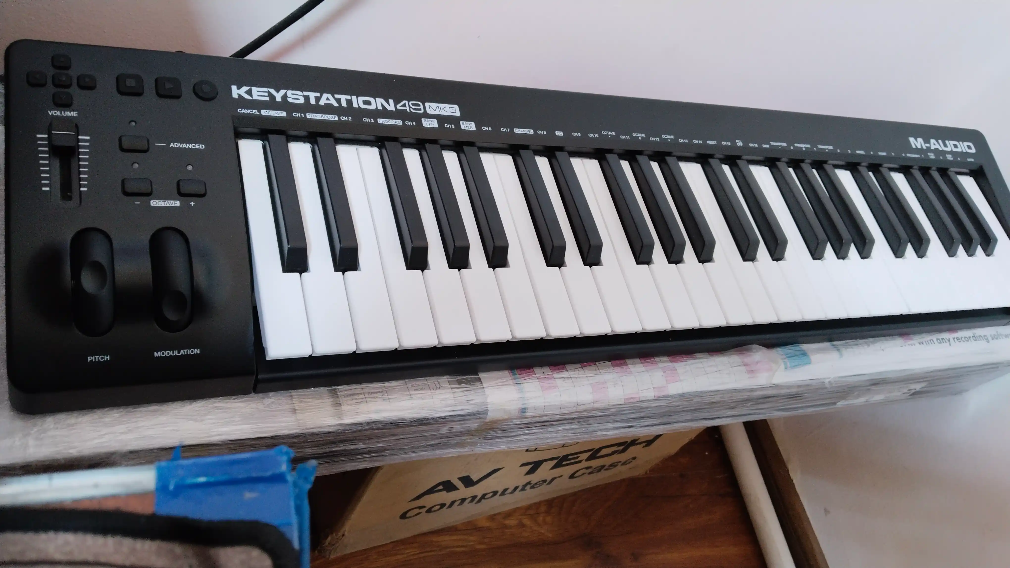 Профессиональная USB MIDI-клавиатура, M-Audio Keystation 49 MK3