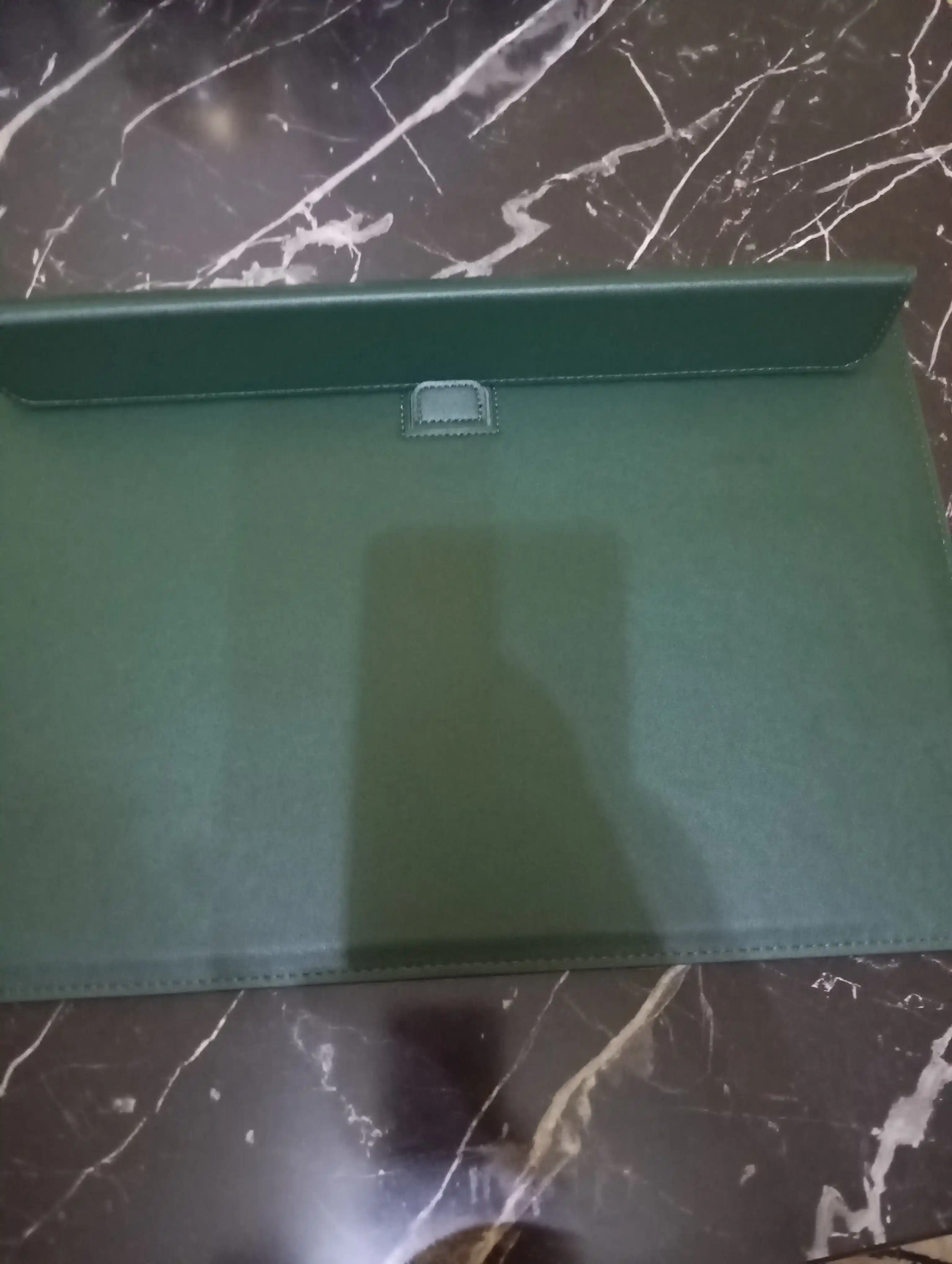 Чехол, cумка для ноутбука и Macbook Air/Pro/13/15, кожаный