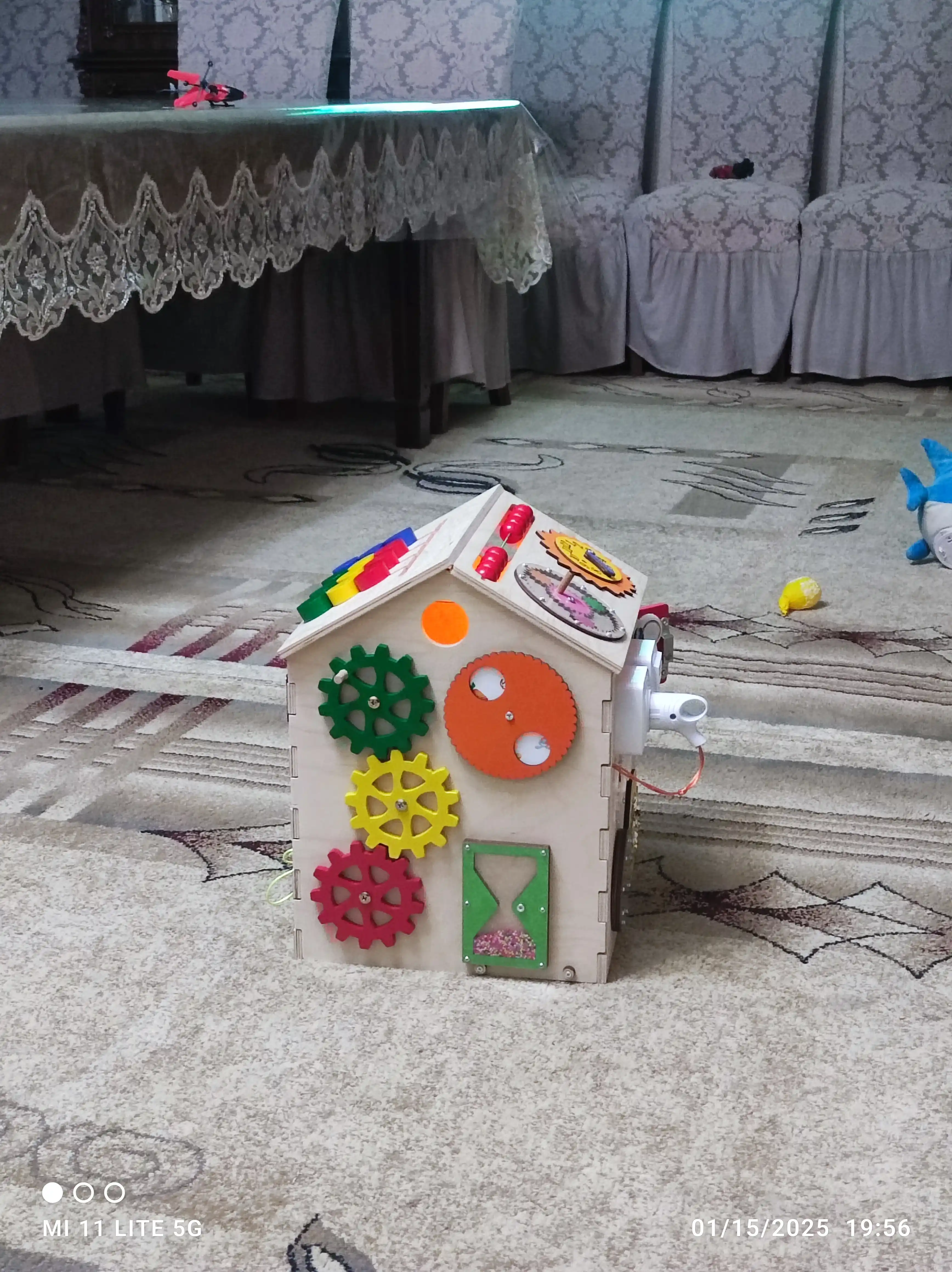 Игровая доска Бизиборд 40x30 см 
