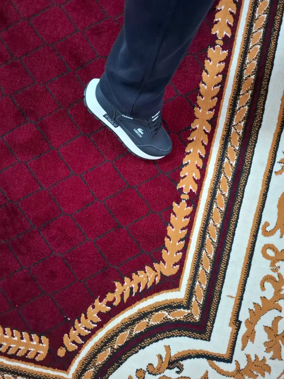 Erkaklar krossovkalari, bahor - kuz, suv o'tkazmaydigan, 40 - 44 o'lchamli