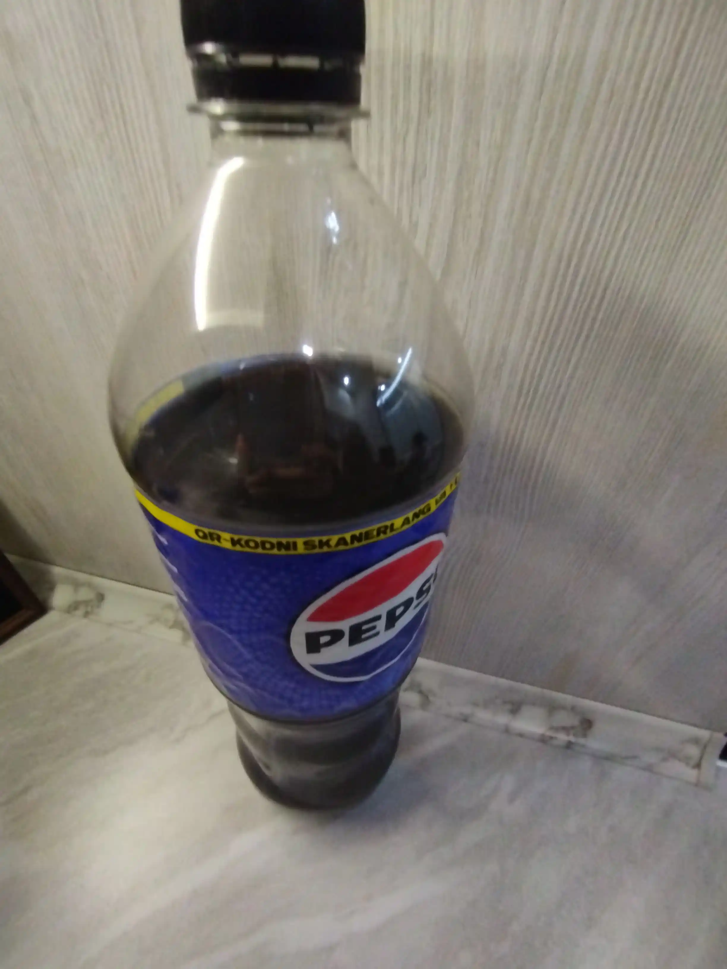 Газированный напиток Pepsi, 1.5 л