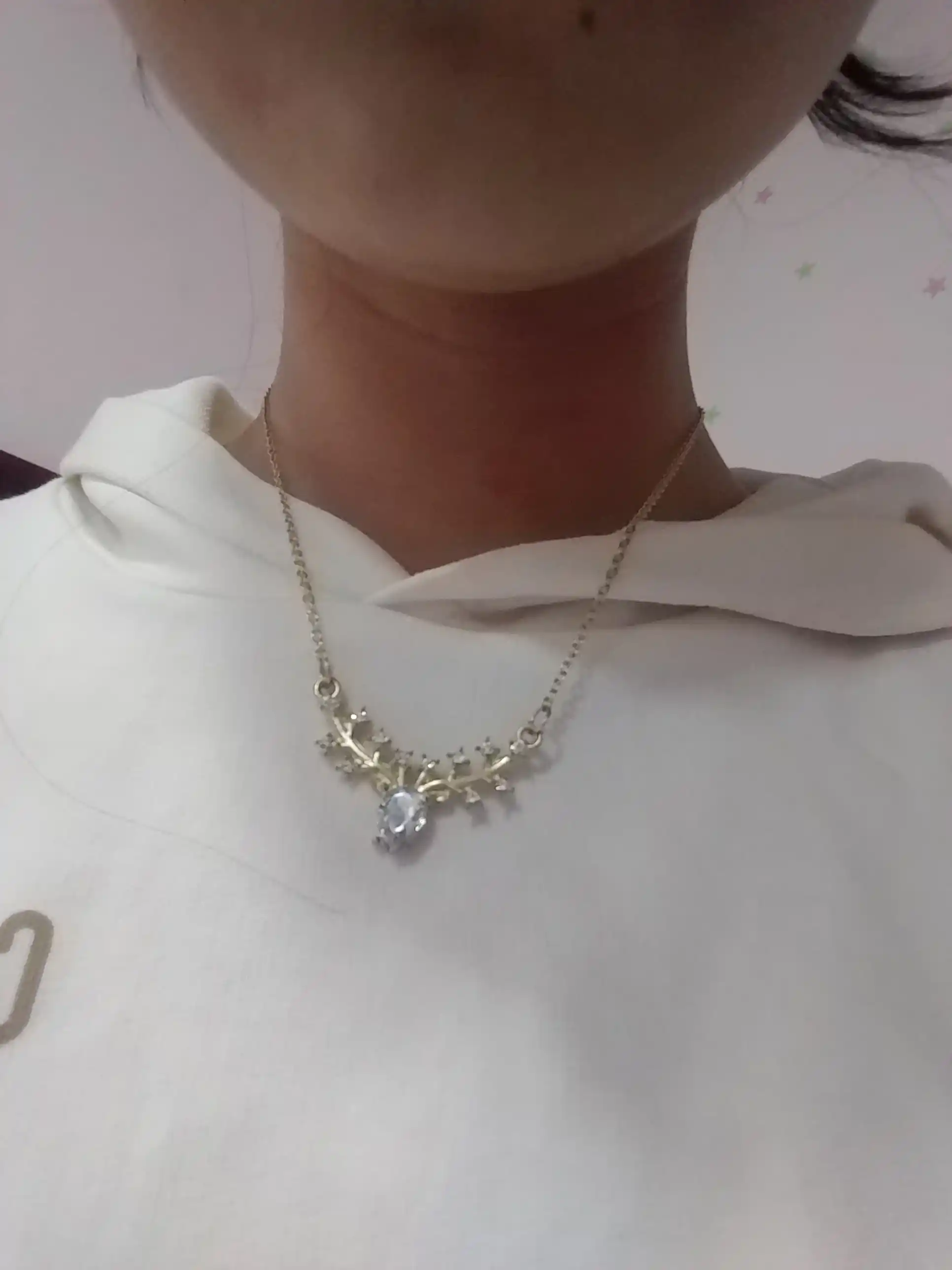 Ayollar marjoni, tilla rang, billur oq ko'k tosh, vintage taqinchoq zanjir
