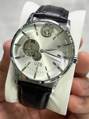 Yosh direktorni sikayotgan talaba surati