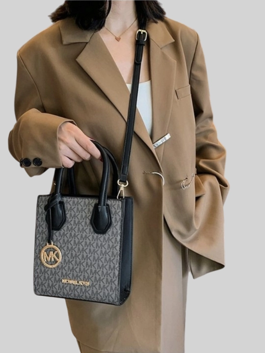 Maykl Kors ayollar uchun charm elkama-sumka, zamonaviy va keng, har kuni uchun