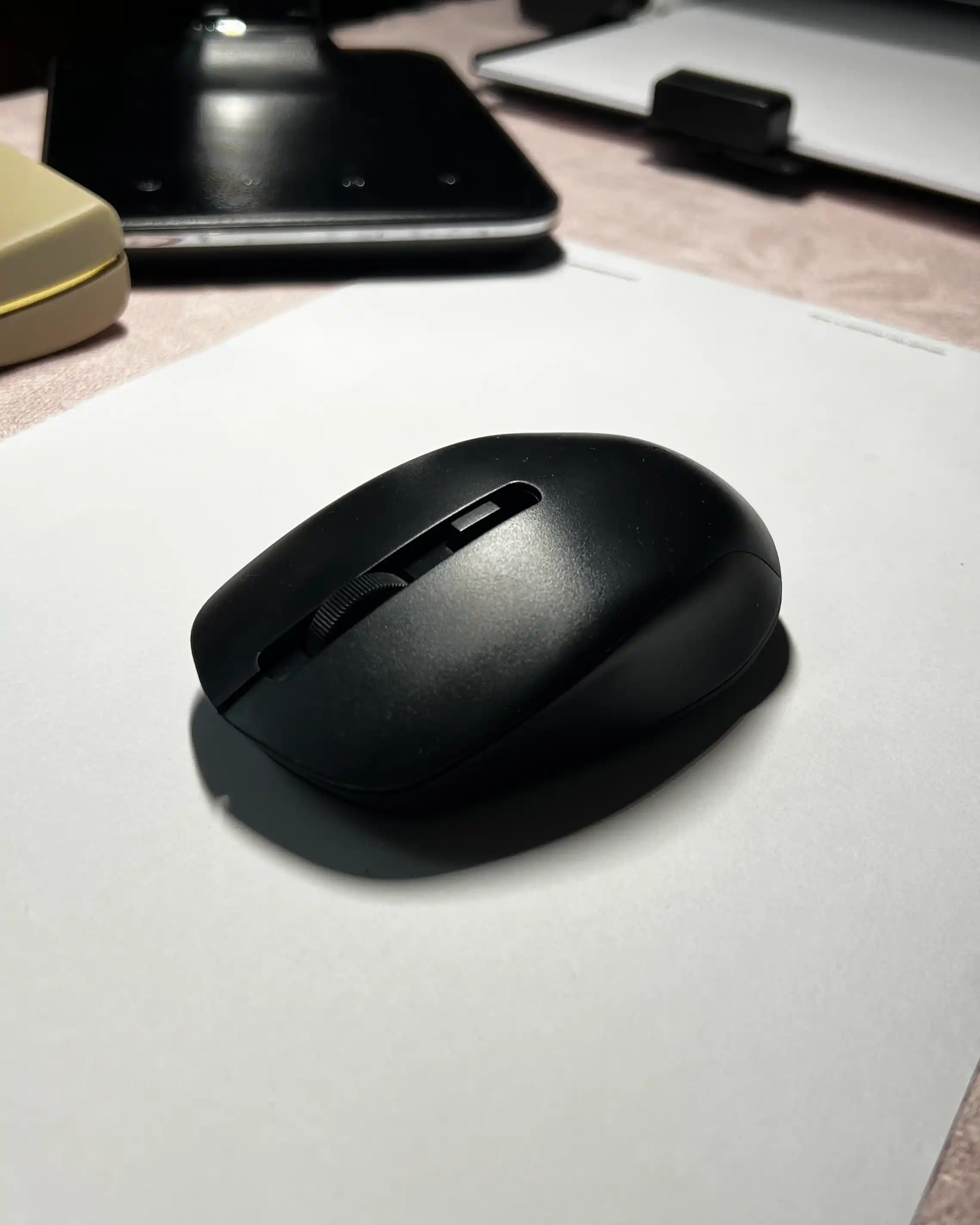 Simsiz va ovozsiz sichqoncha Metoo E0 2.4G, Bluetooth