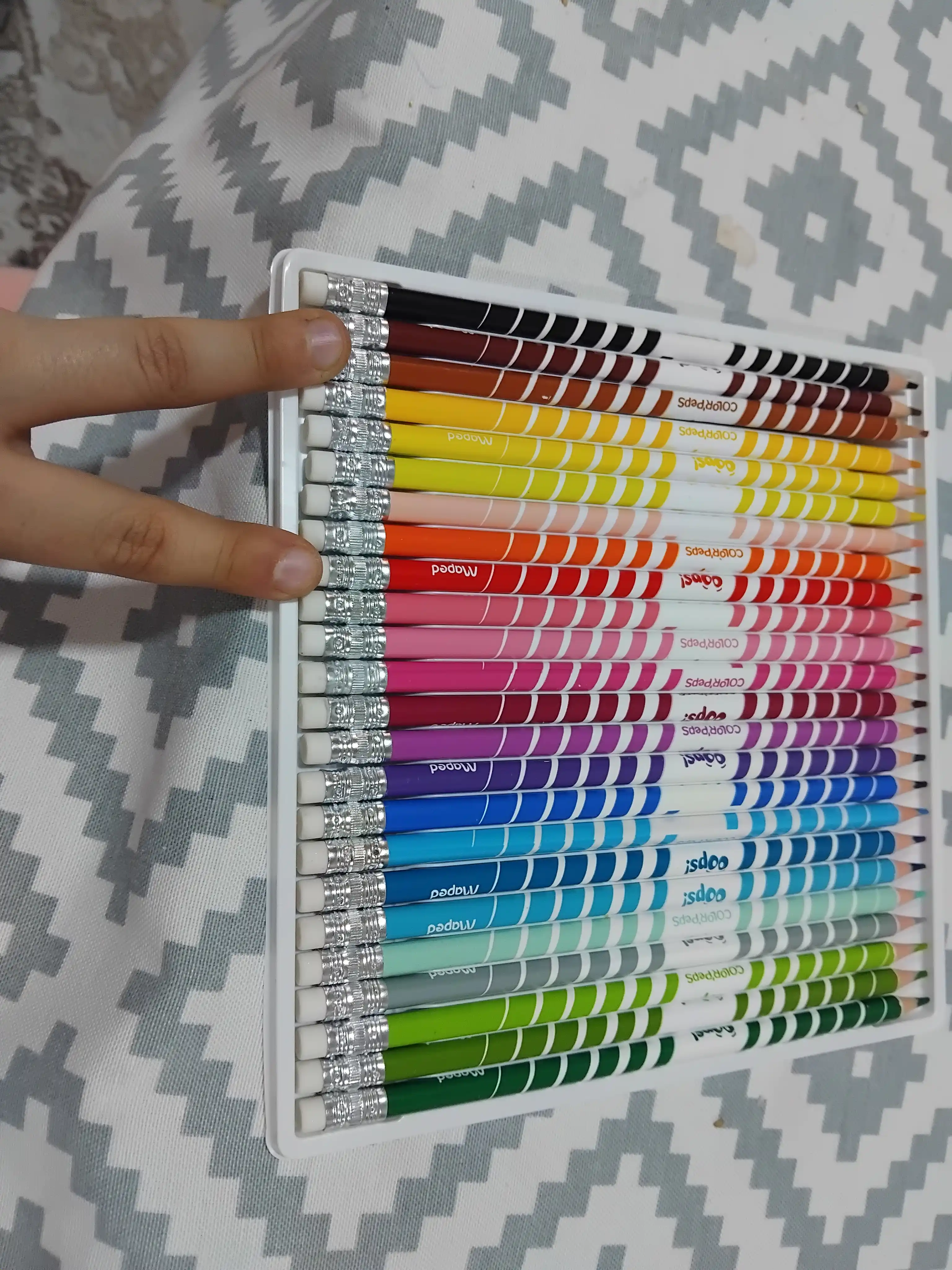 Rangli qalamlar Maped Color'peps, Oops 24 rang,  o'chirgich bilan 832824 q0000010709