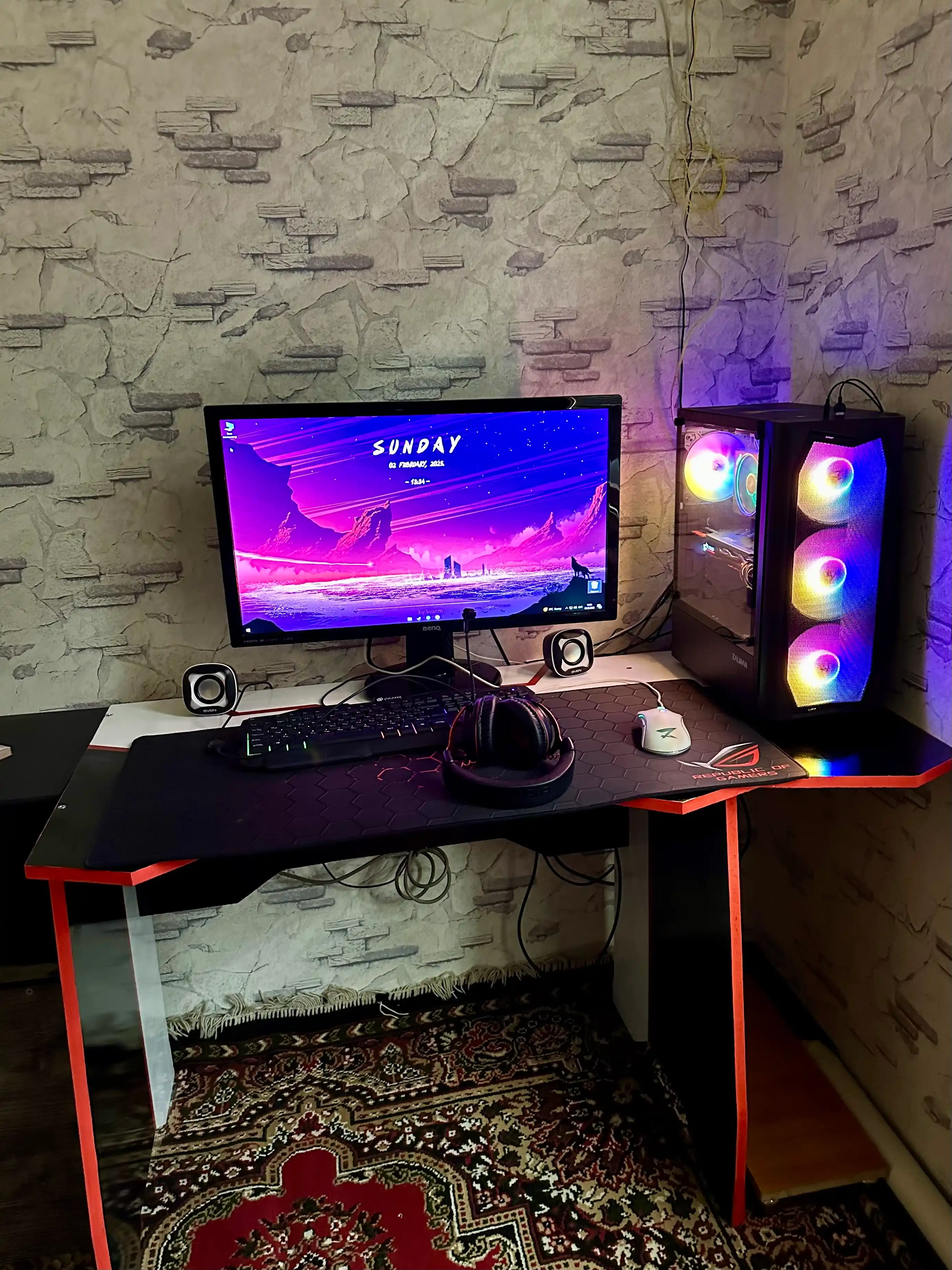 Компьютерный корпус Zalman N4 N4REV.1, 6 кулеров в комплекте, стекло, RGB подсветка