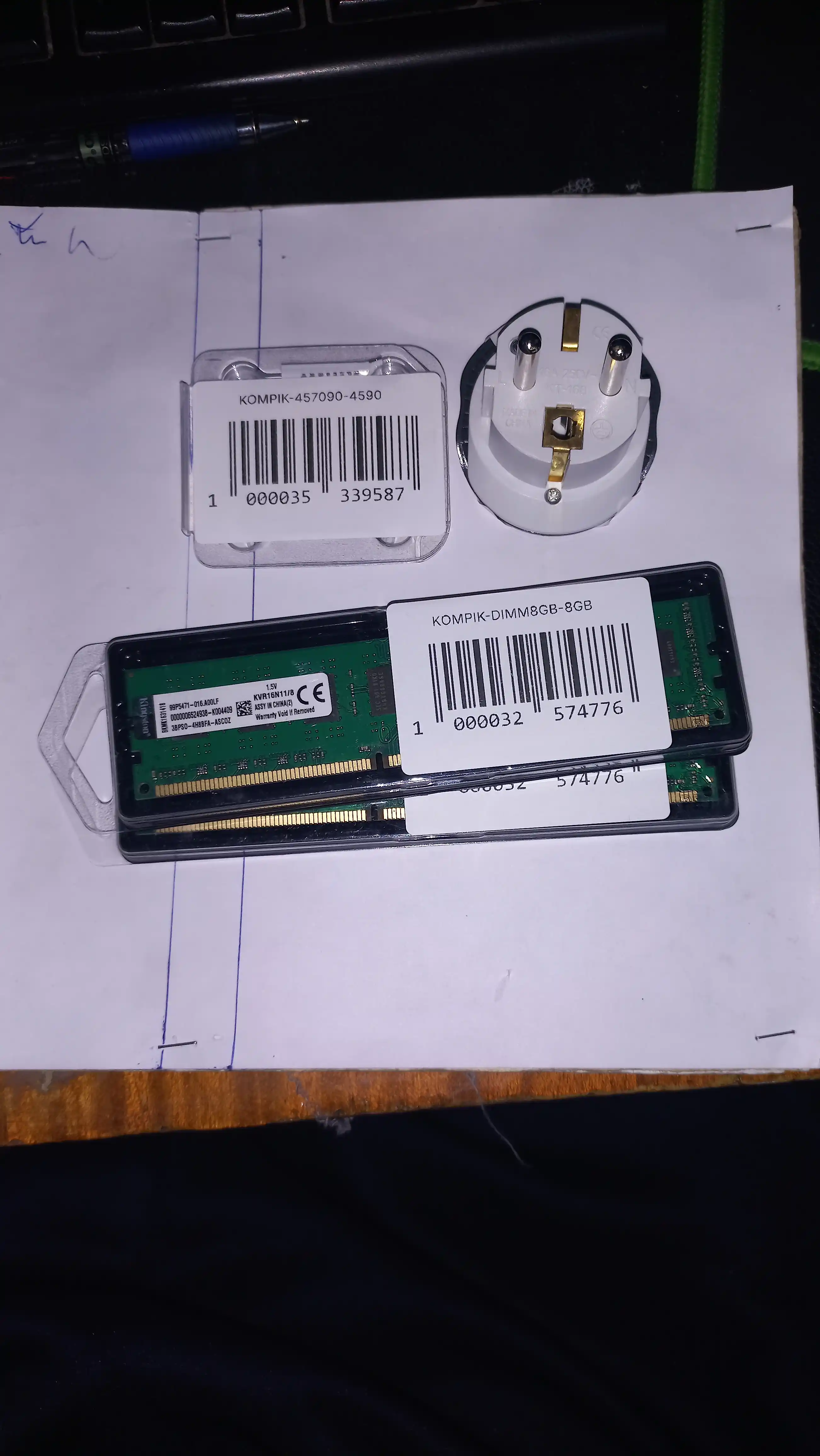 Operativ xotira Kingston 8GB DDR3, 1600 MHz, PC3-12800, kompyuter uchun
