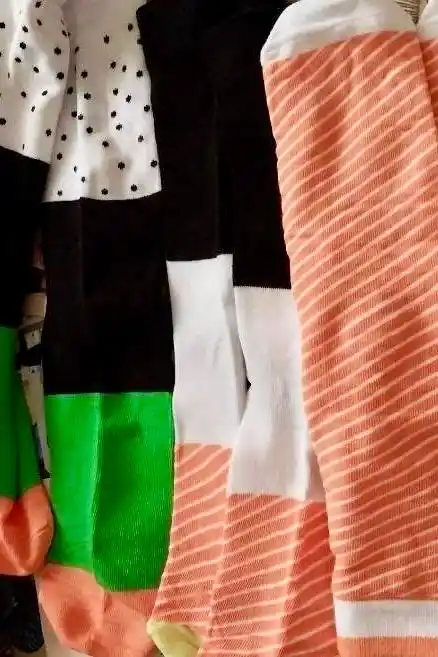 Sovg‘aga bosma naqshli ajoyib yorqin uzun paypoqlar - 3 va 5 juftlik, sushi, pitsa, burger