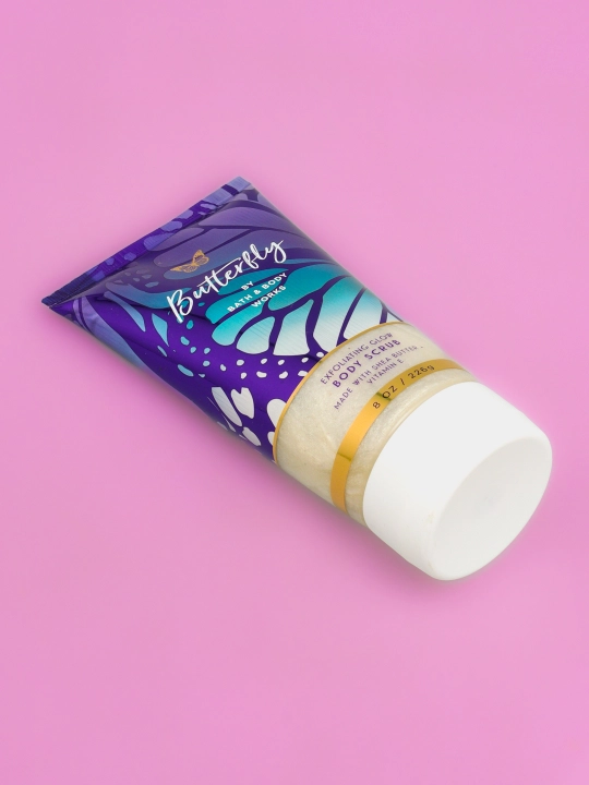 Bath and Body Works отшелушивающий кремовый скраб для тела