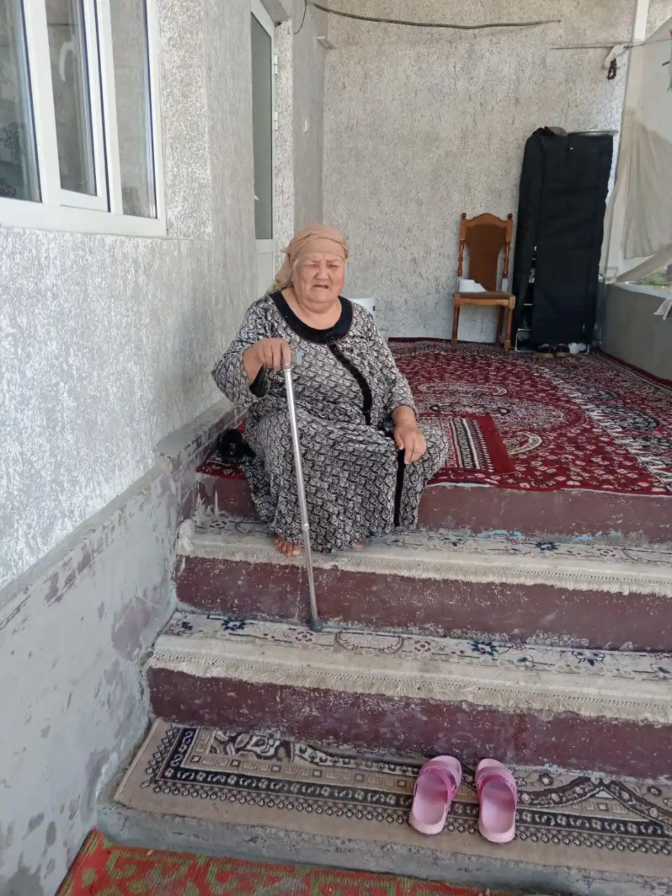 Yurish uchun tayanch hassa