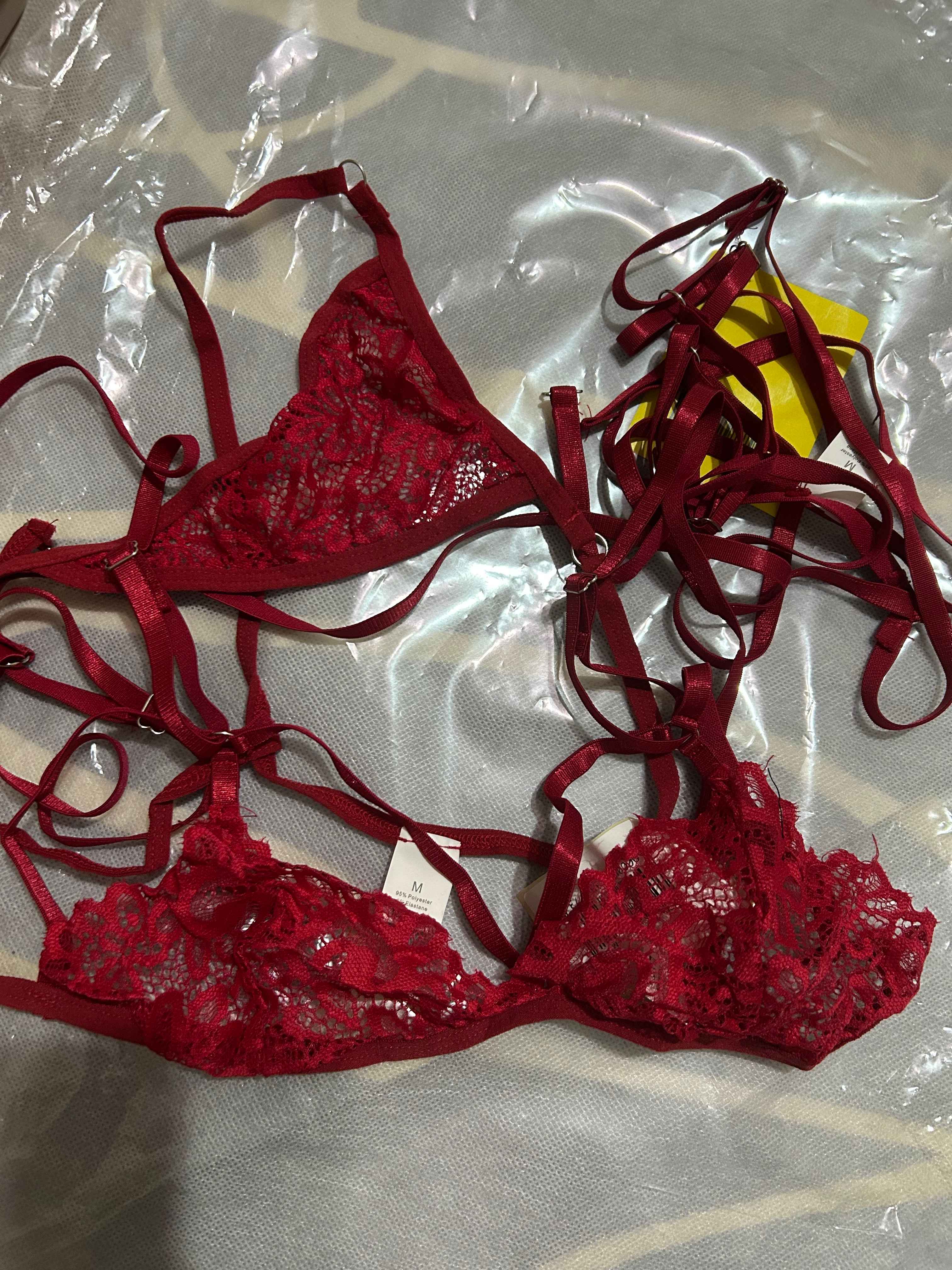 Ozini dildoga mixlagan qiz videosi