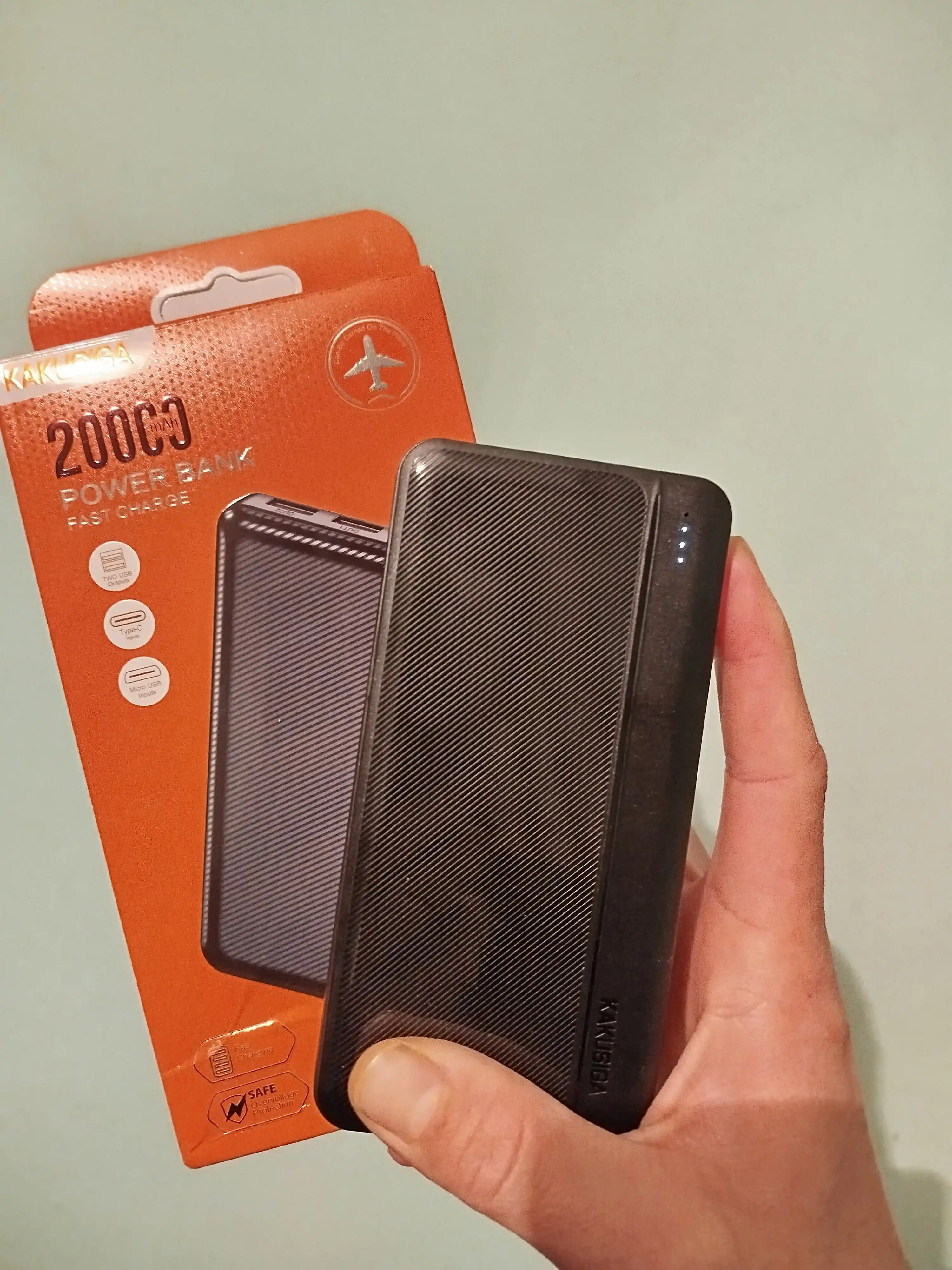 Power Bank / Tashqi akkumulyator, 10,000 va 20,000 mAh