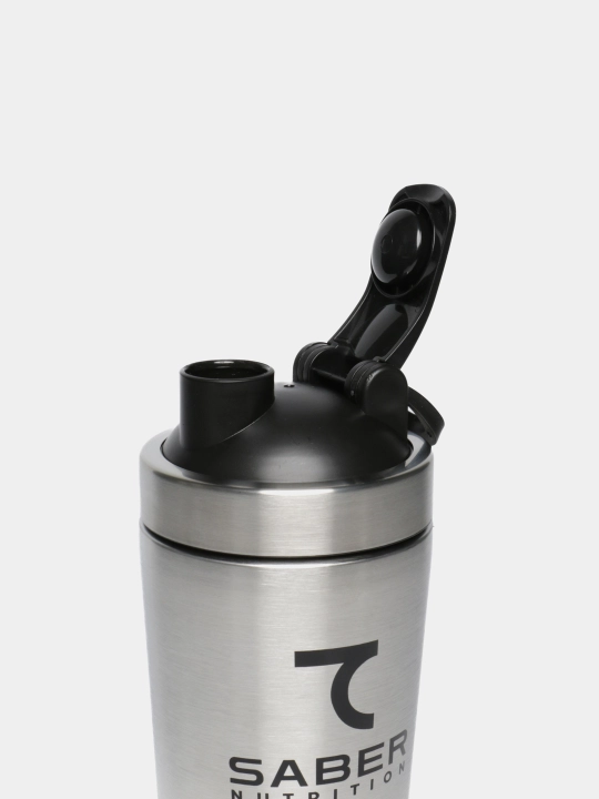 7 SABER stakanli Shaker, metall, 600 ml