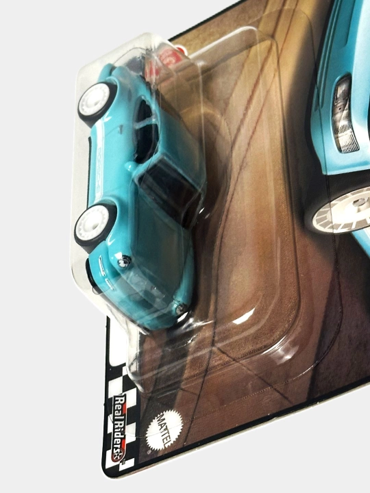 Hot Wheels Premium Bulvared 1/64 kolleksion o'yinchoq moshinasi