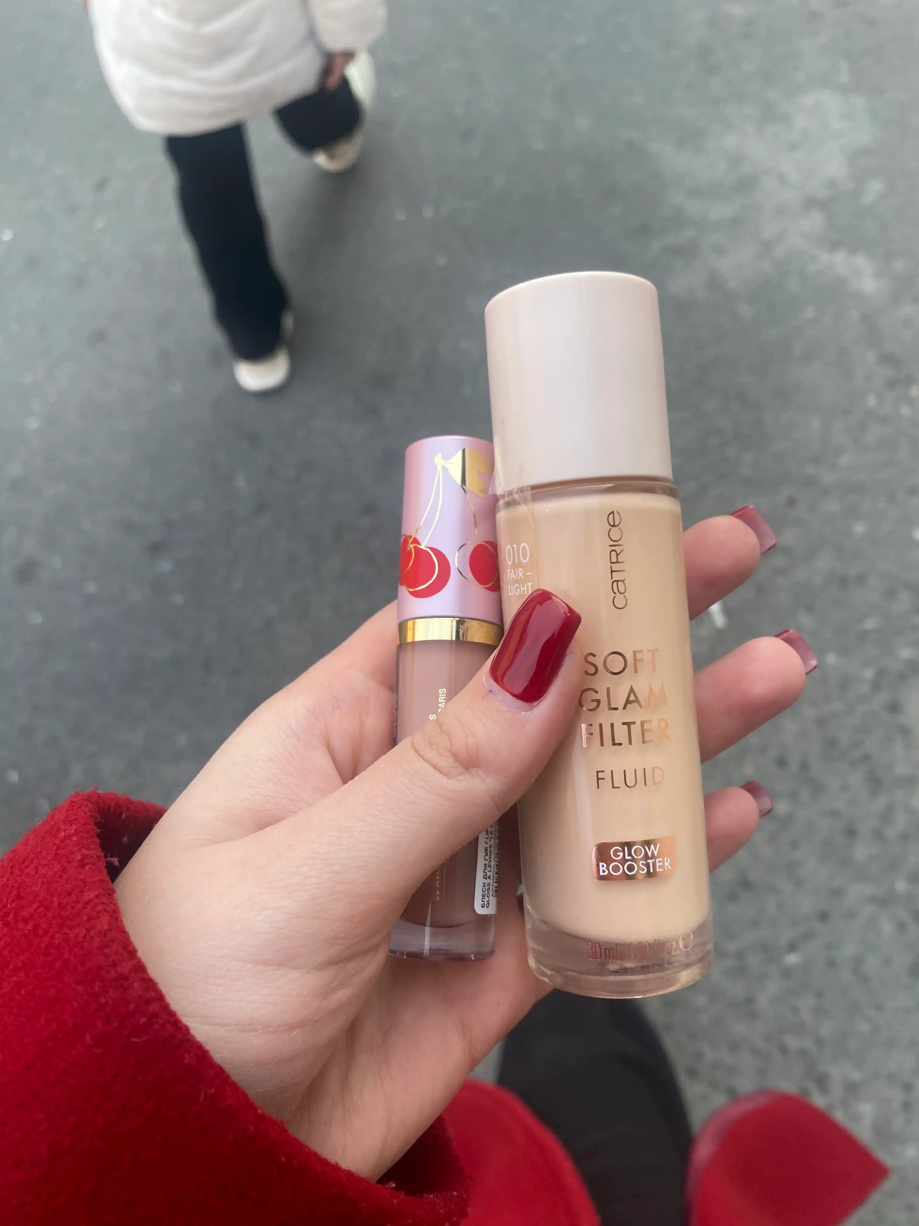 Flyuid Catrice Soft Glam Filter, yumshoq porlash effekti bilan, 30 ml