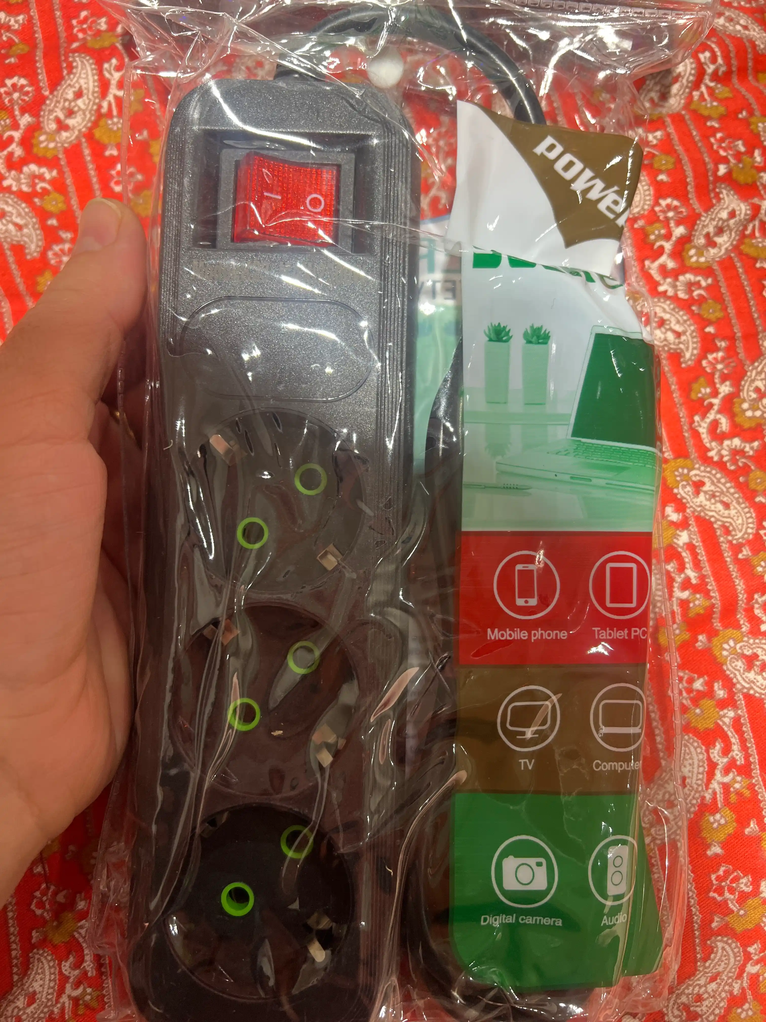 Elektr uzaytirgich, 2 metr, 3 ta USB port, Type-C, tarmoq filtri